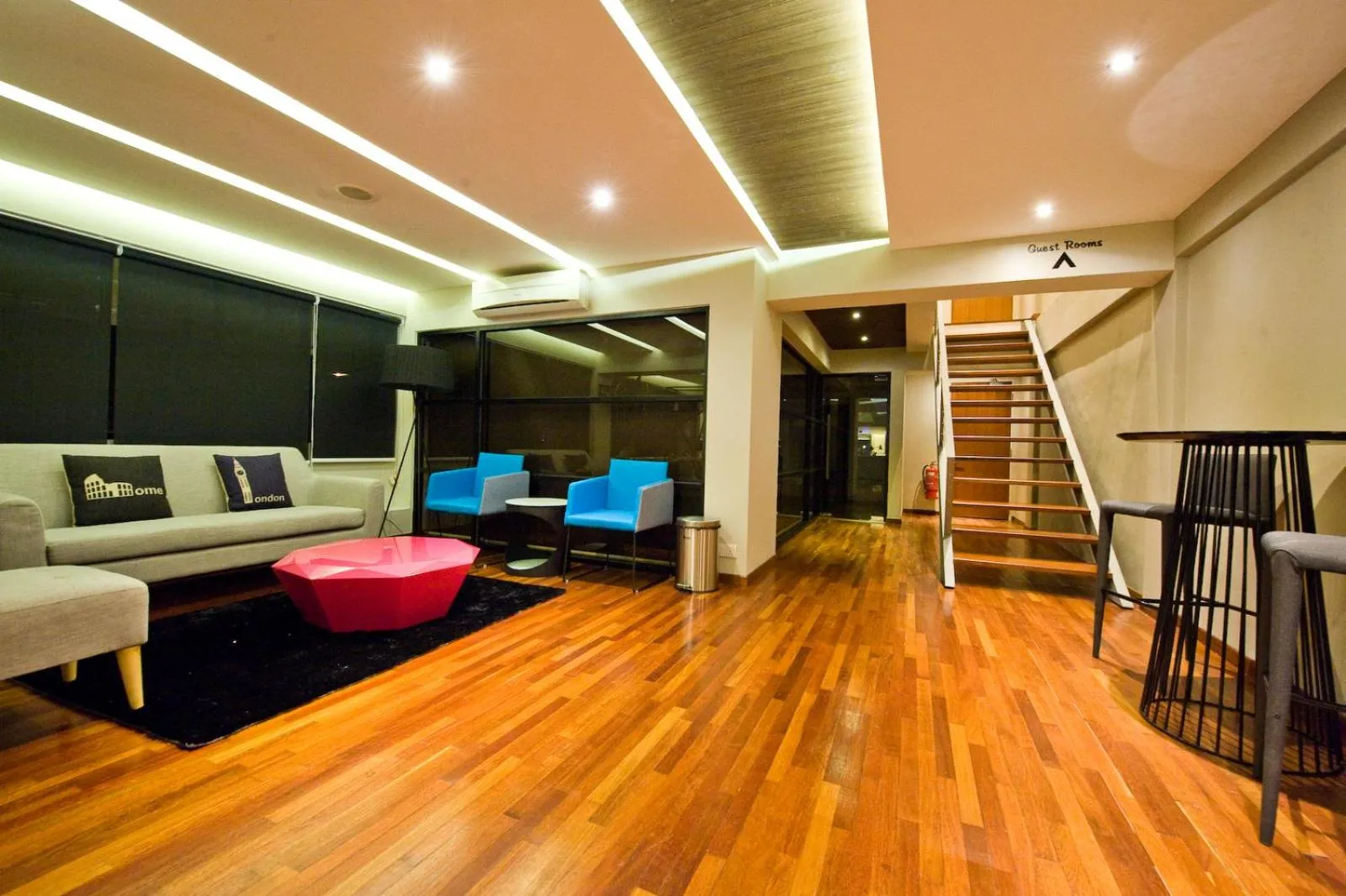 Riverside Boutique Hotel