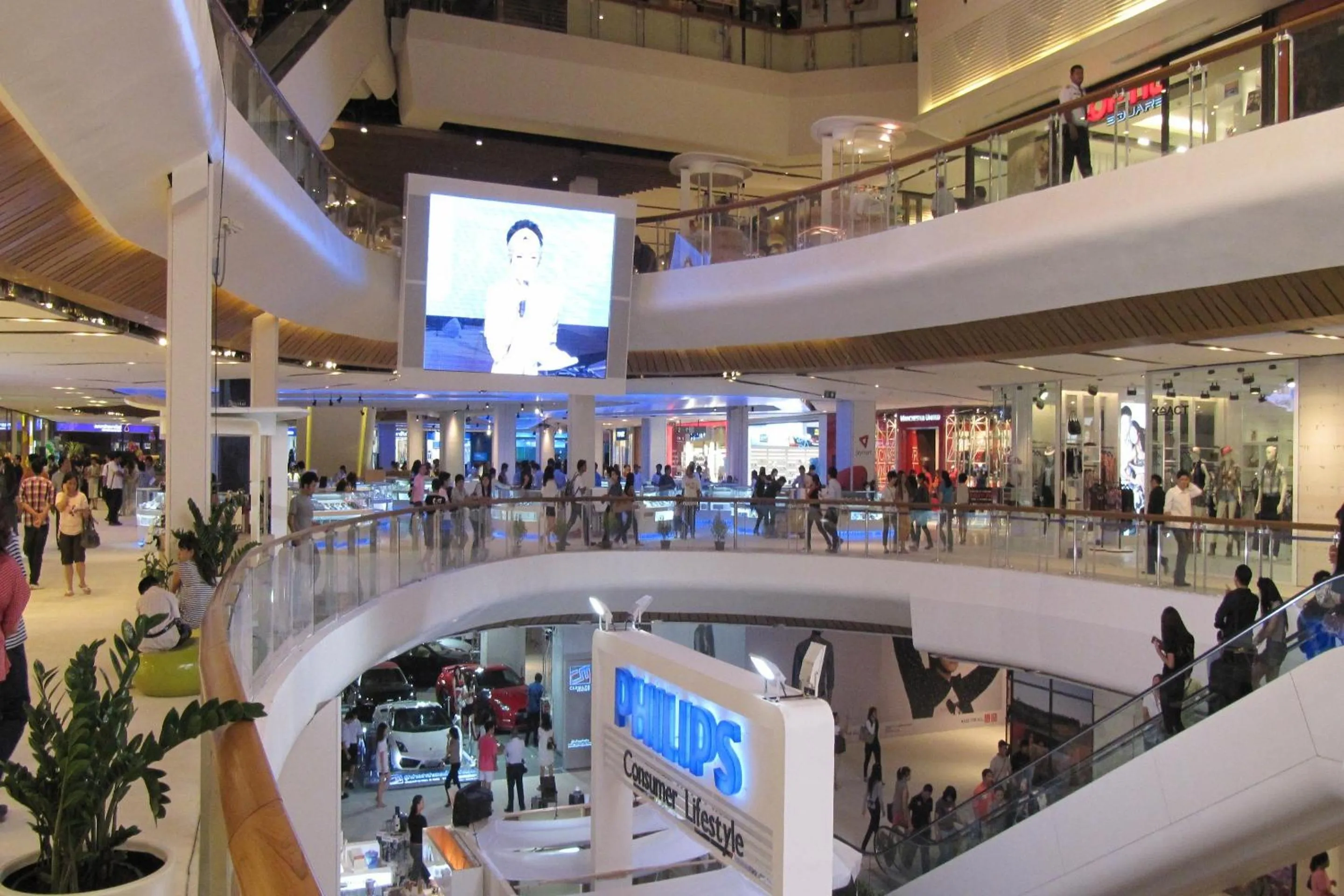 Nearby landmark in Matini Ratchada 32