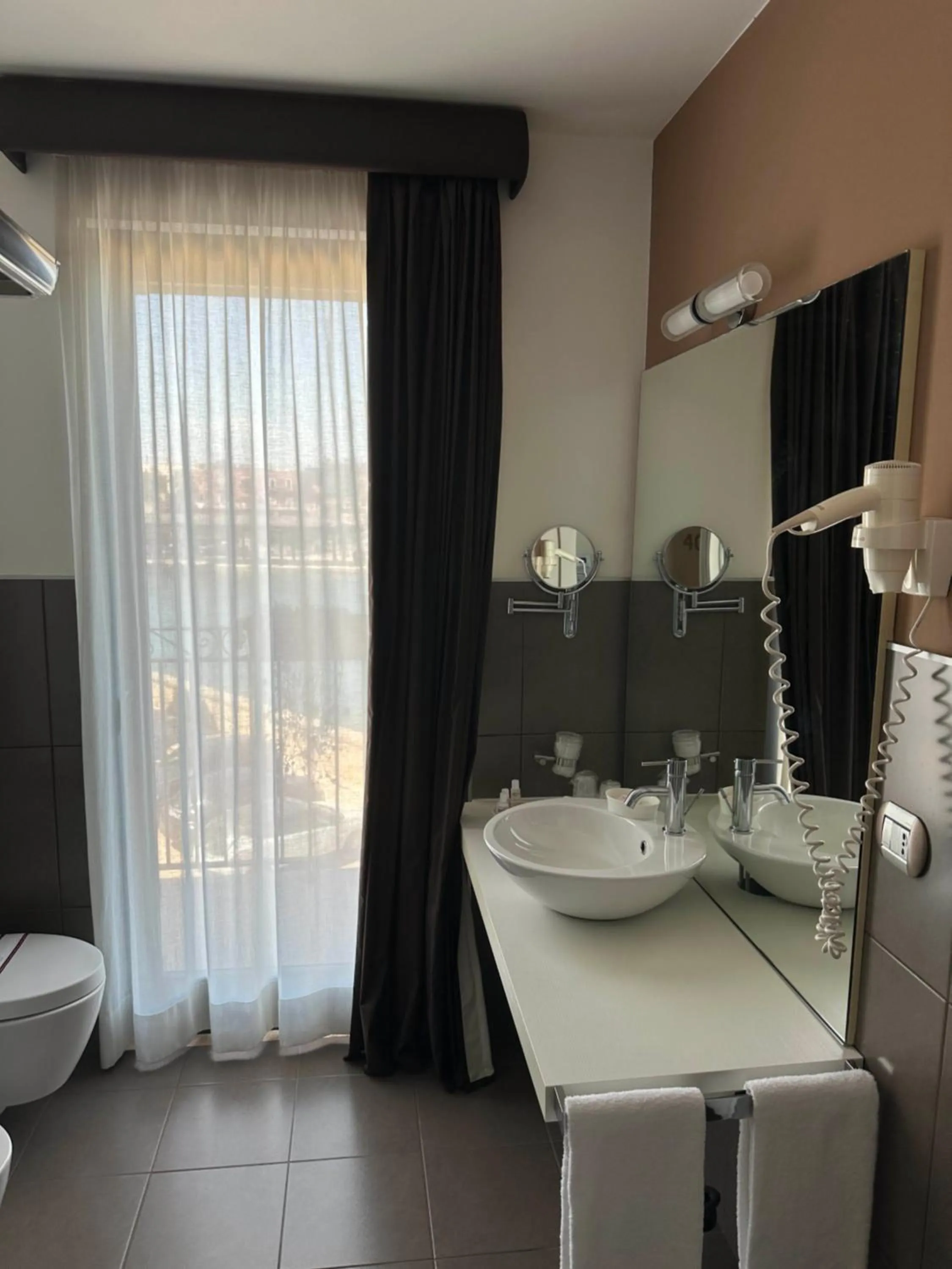 Bathroom in Albergo Del Sole