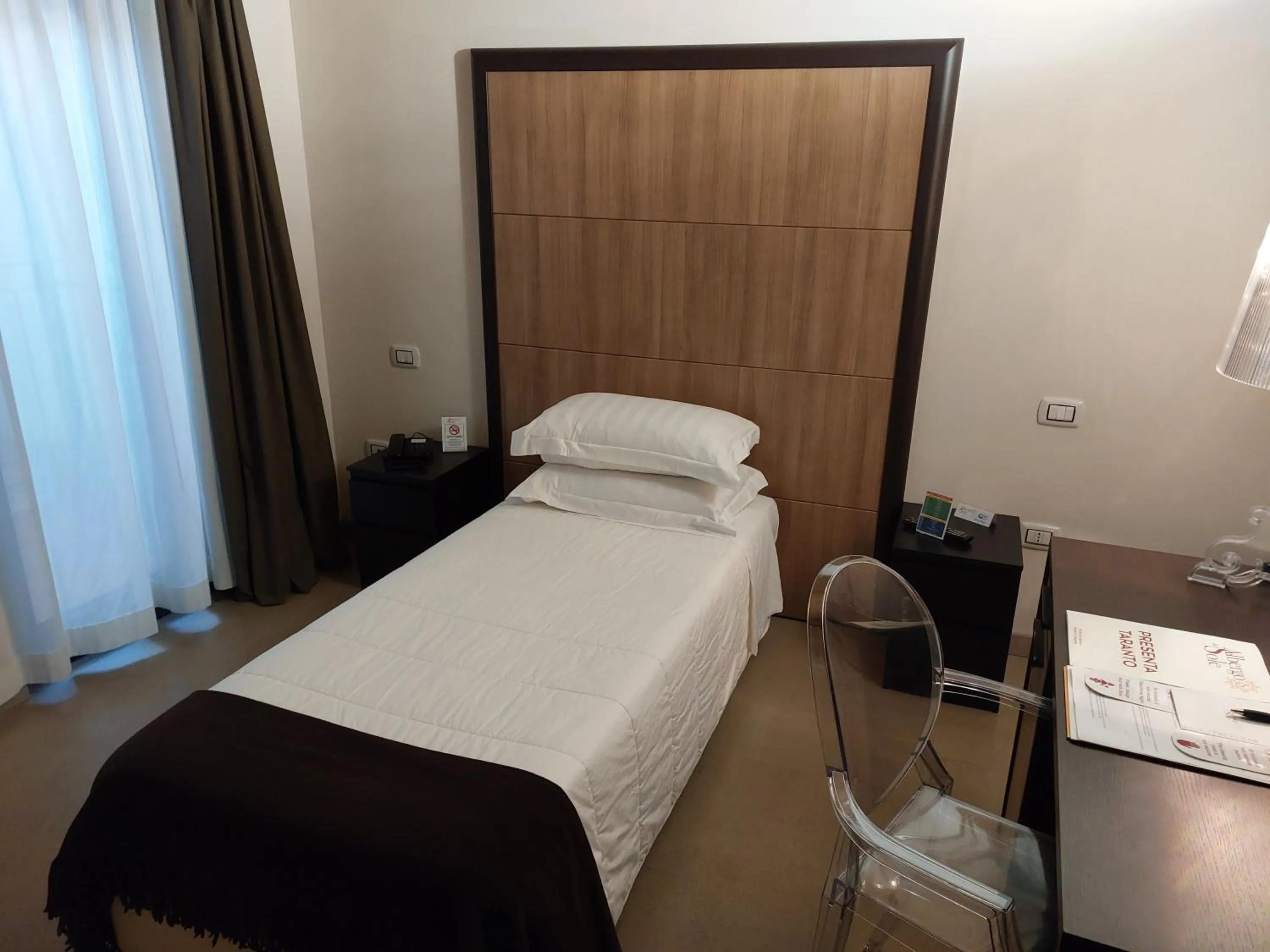 Bedroom, Bed in Albergo Del Sole