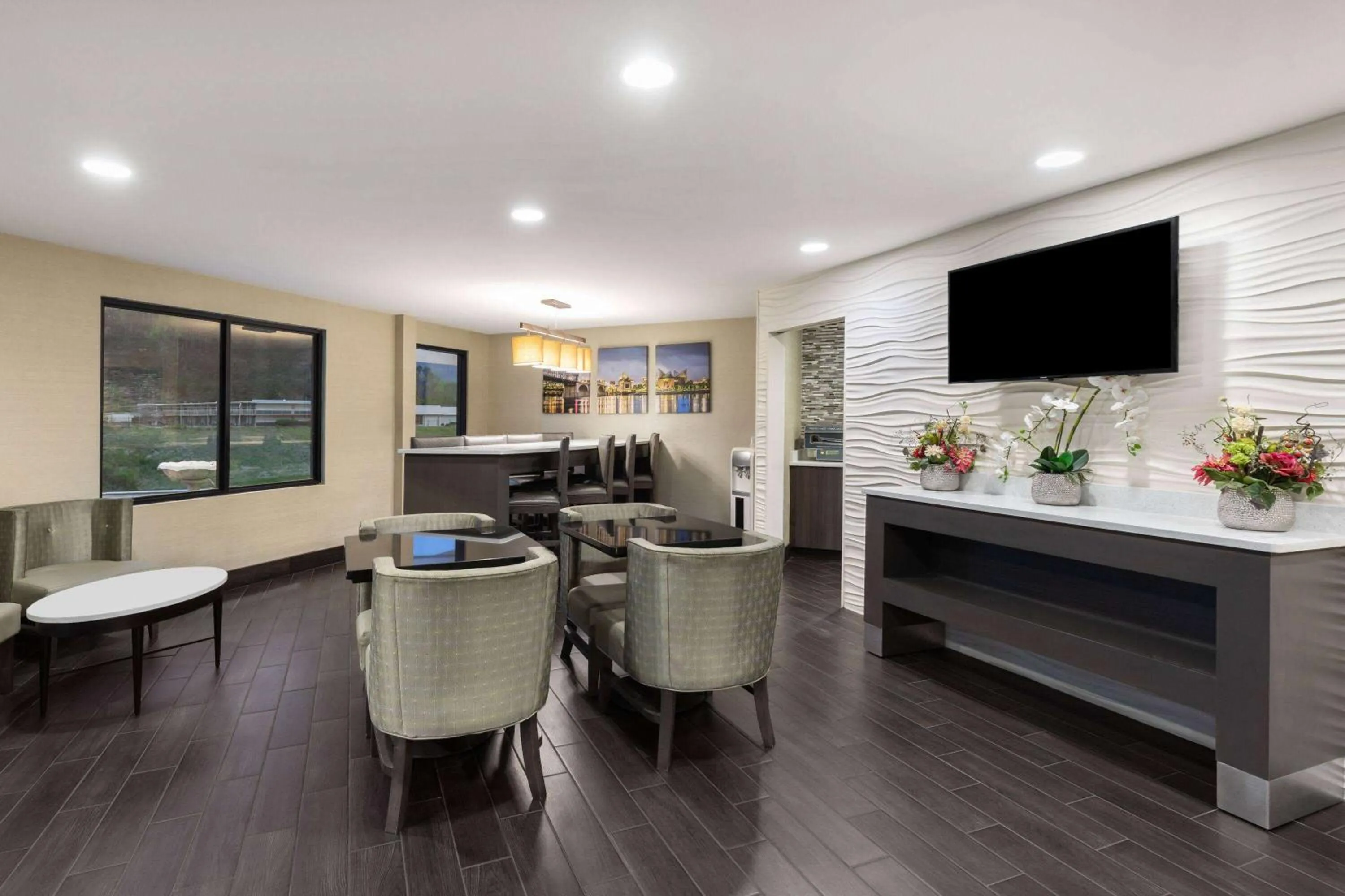 Lobby or reception in Days Inn by Wyndham Chattanooga Lookout Mountain West