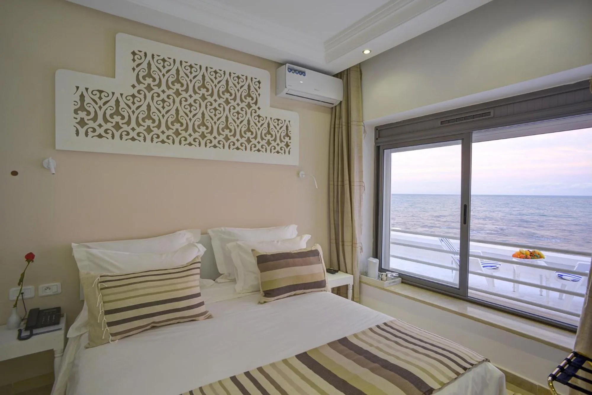 Photo of the whole room, Bed in Dar Corniche La Marsa (Adults Only)