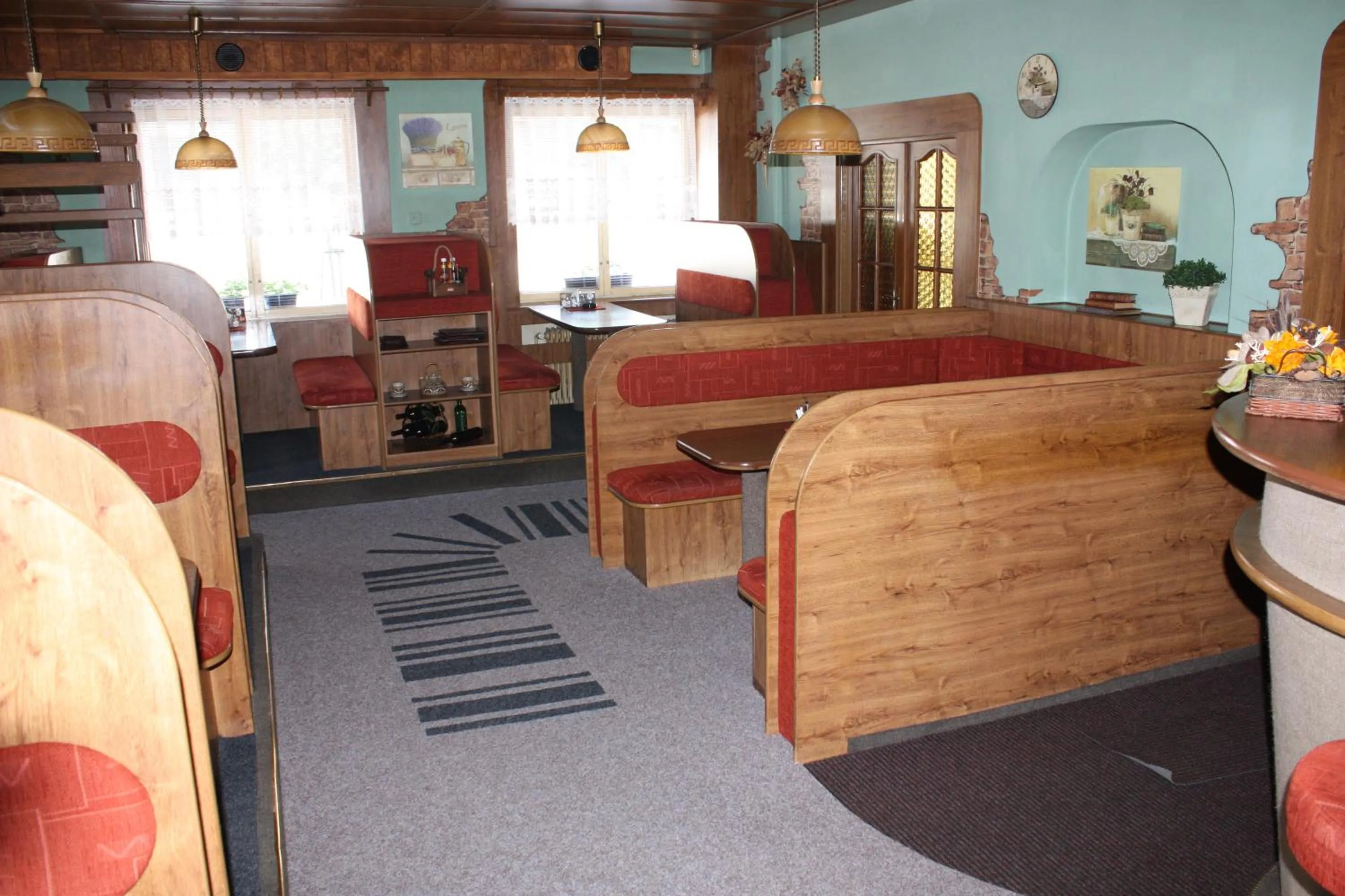 Restaurant/places to eat in Hotel Hynek