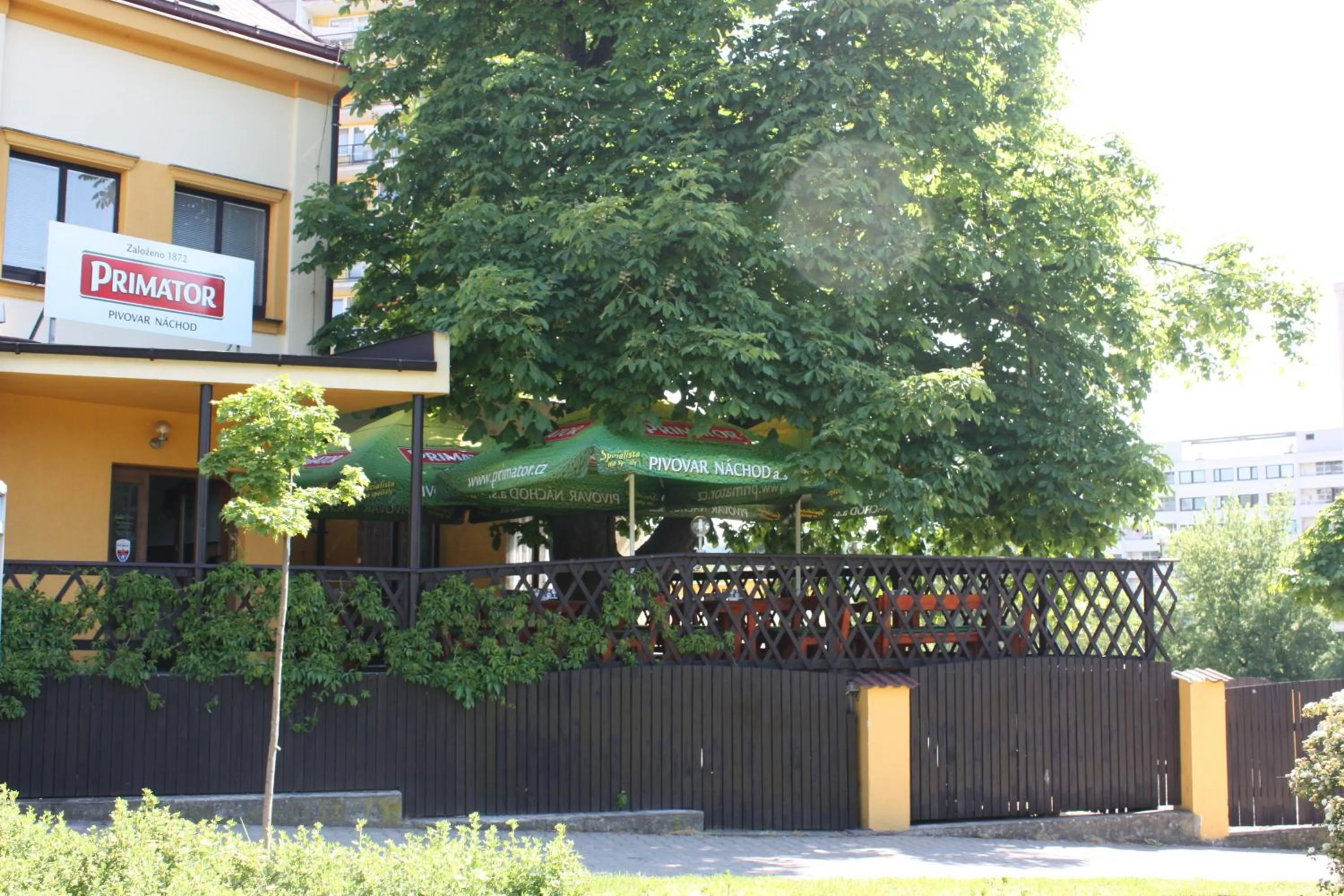 Facade/entrance in Hotel Hynek