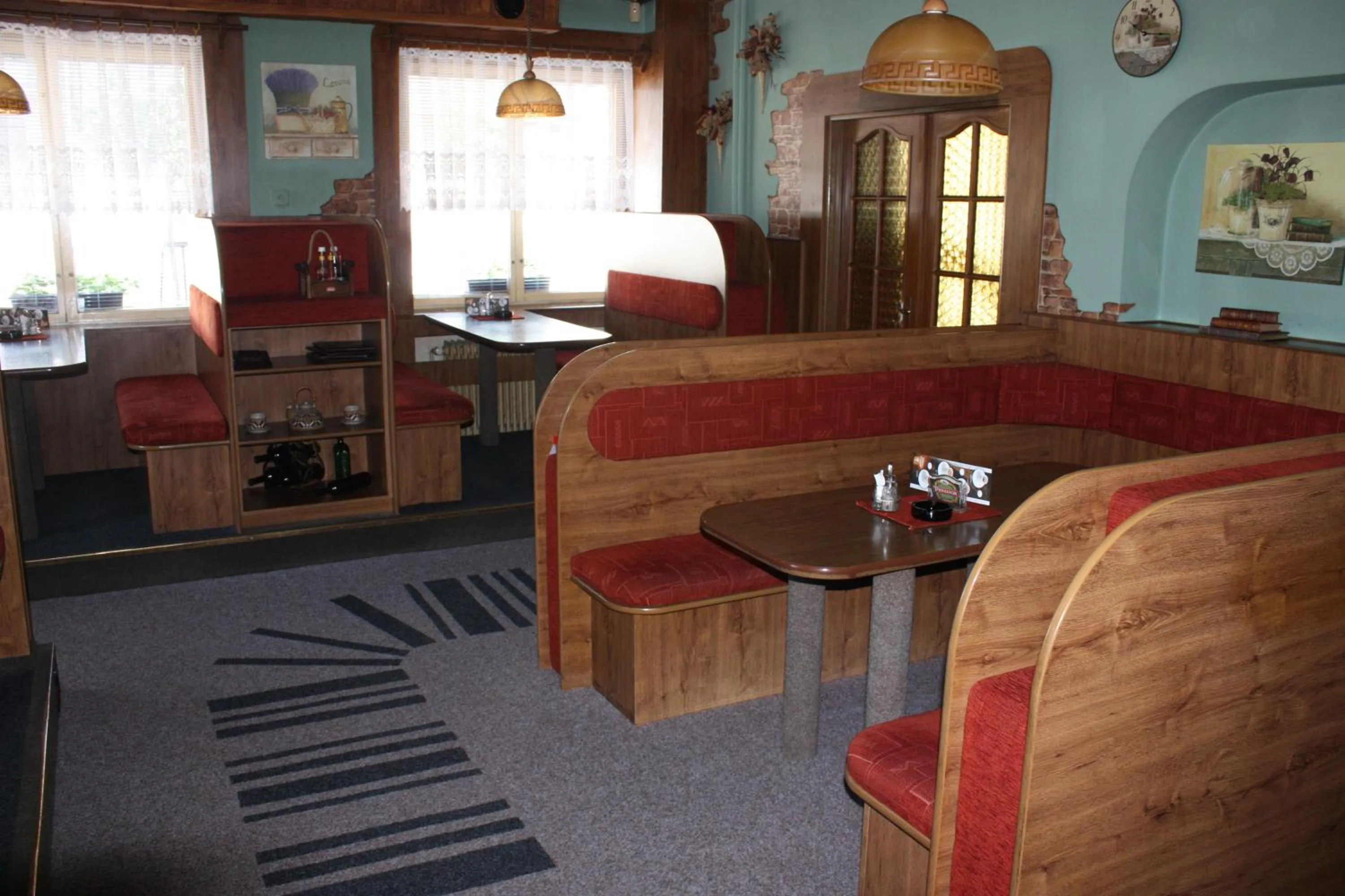 Restaurant/places to eat in Hotel Hynek