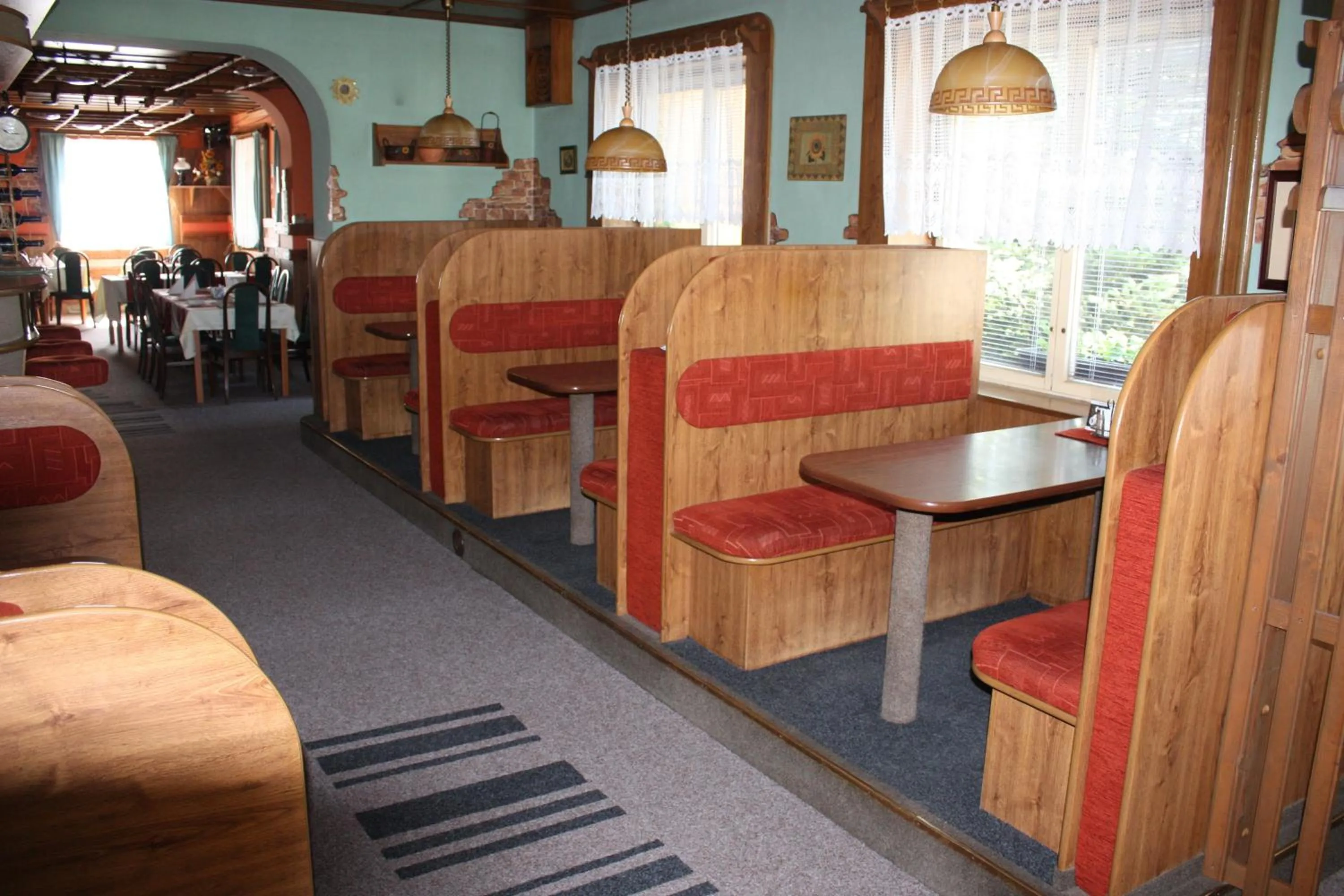 Restaurant/places to eat in Hotel Hynek