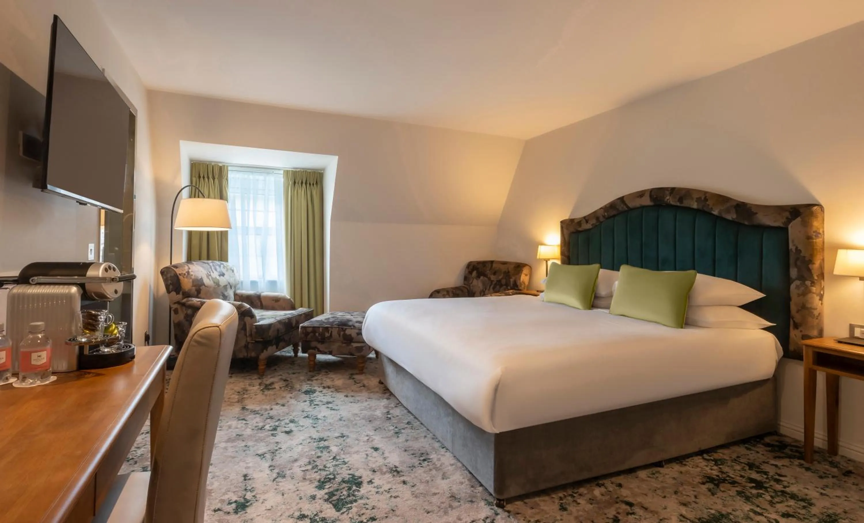 Bed in The House Hotel, an Ascend Hotel Collection Member