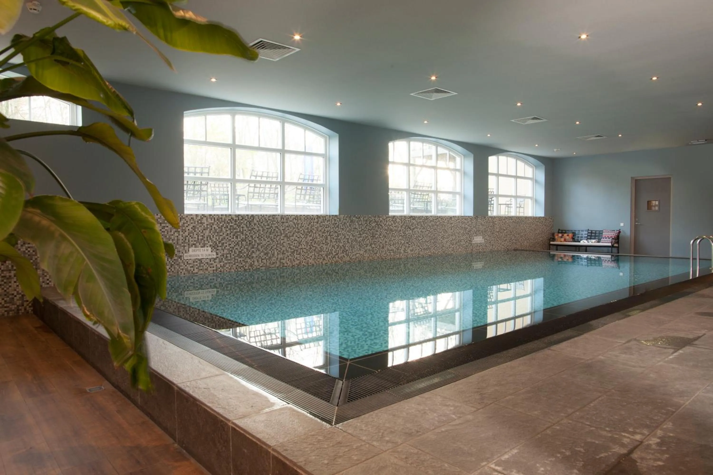 Swimming pool in Grand Hotel Ter Duin - Duinhotel Burgh-Haamstede