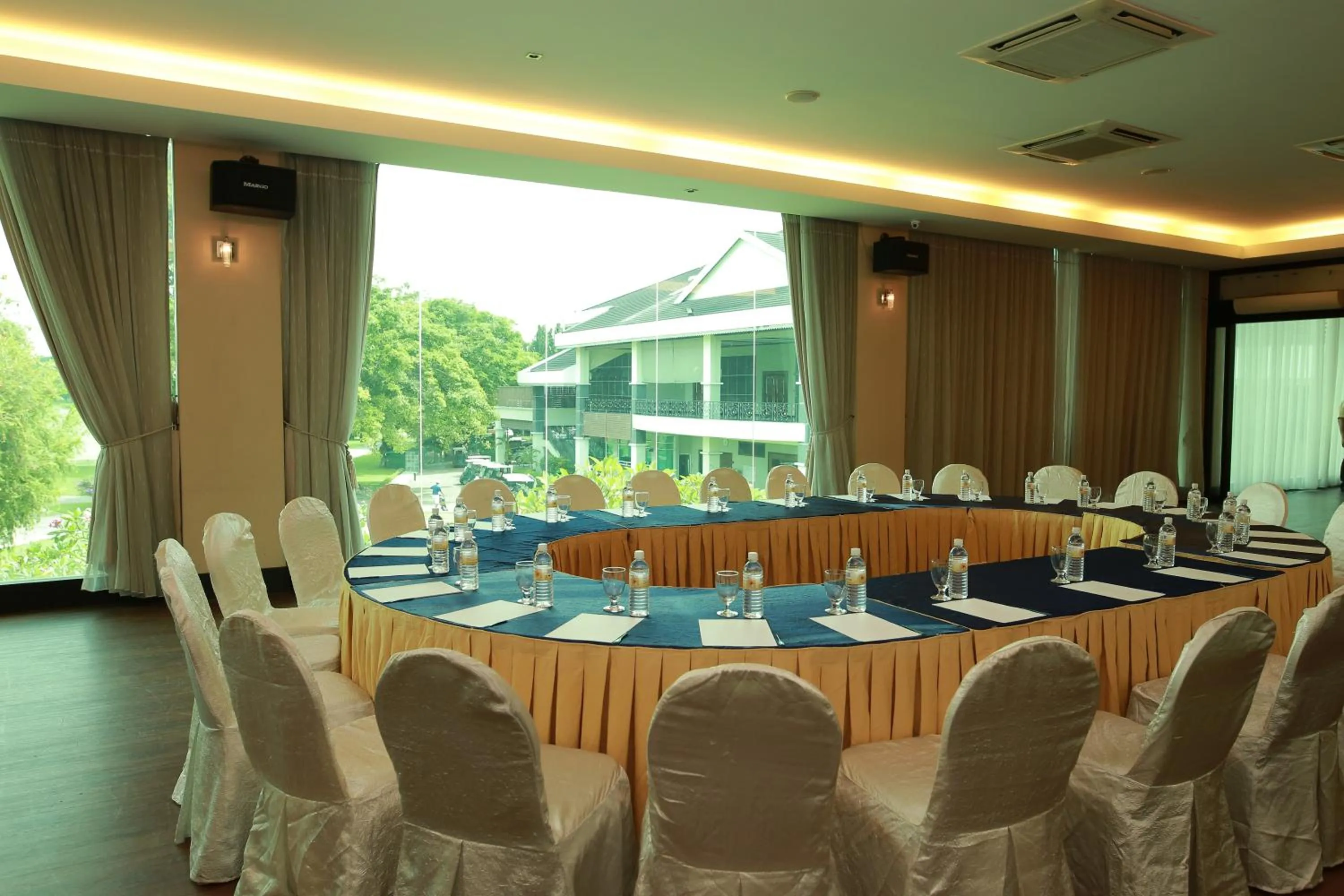 Meeting/conference room in RPGC Garden Hotel