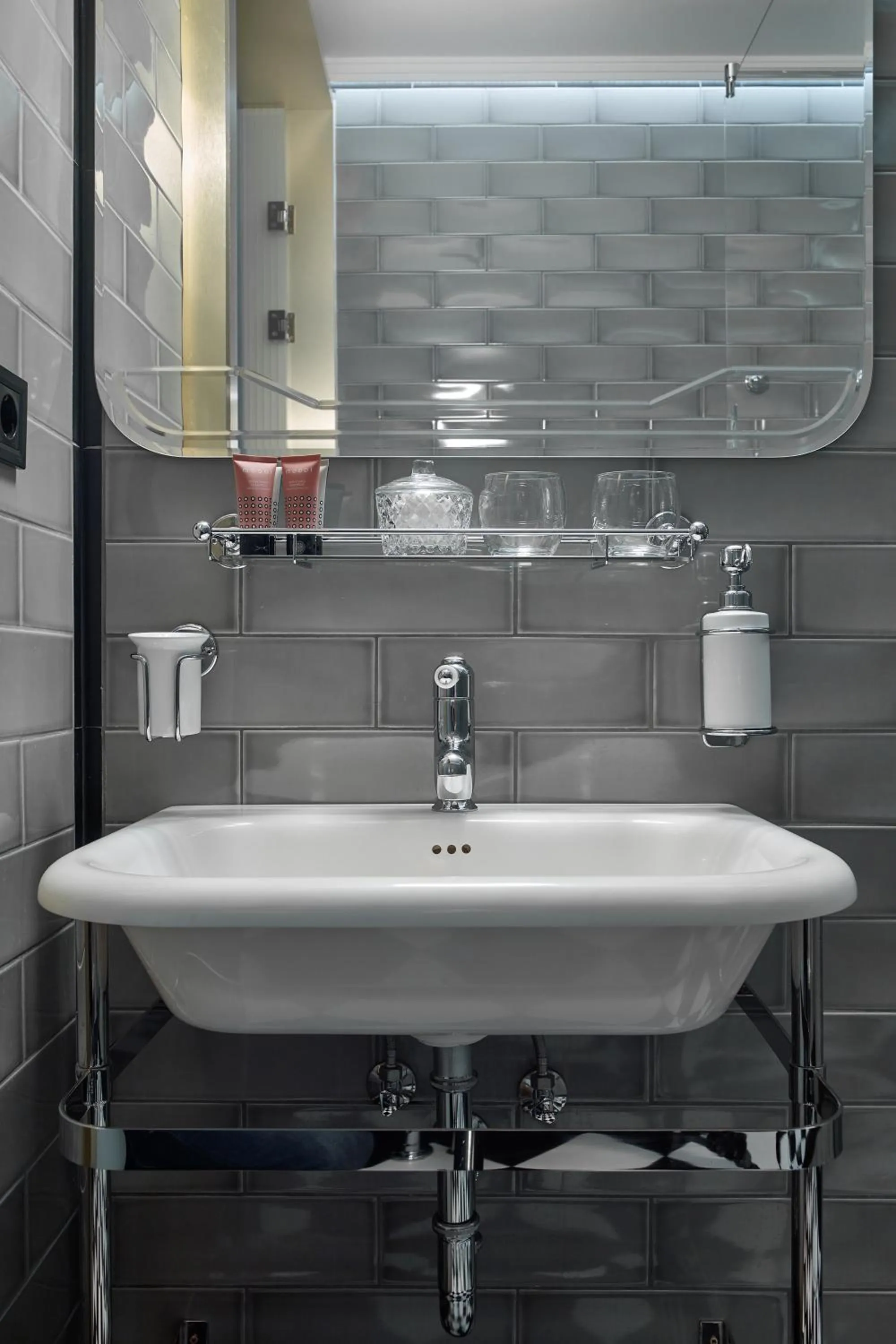 Toilet in Hotel Collect - Adults Only