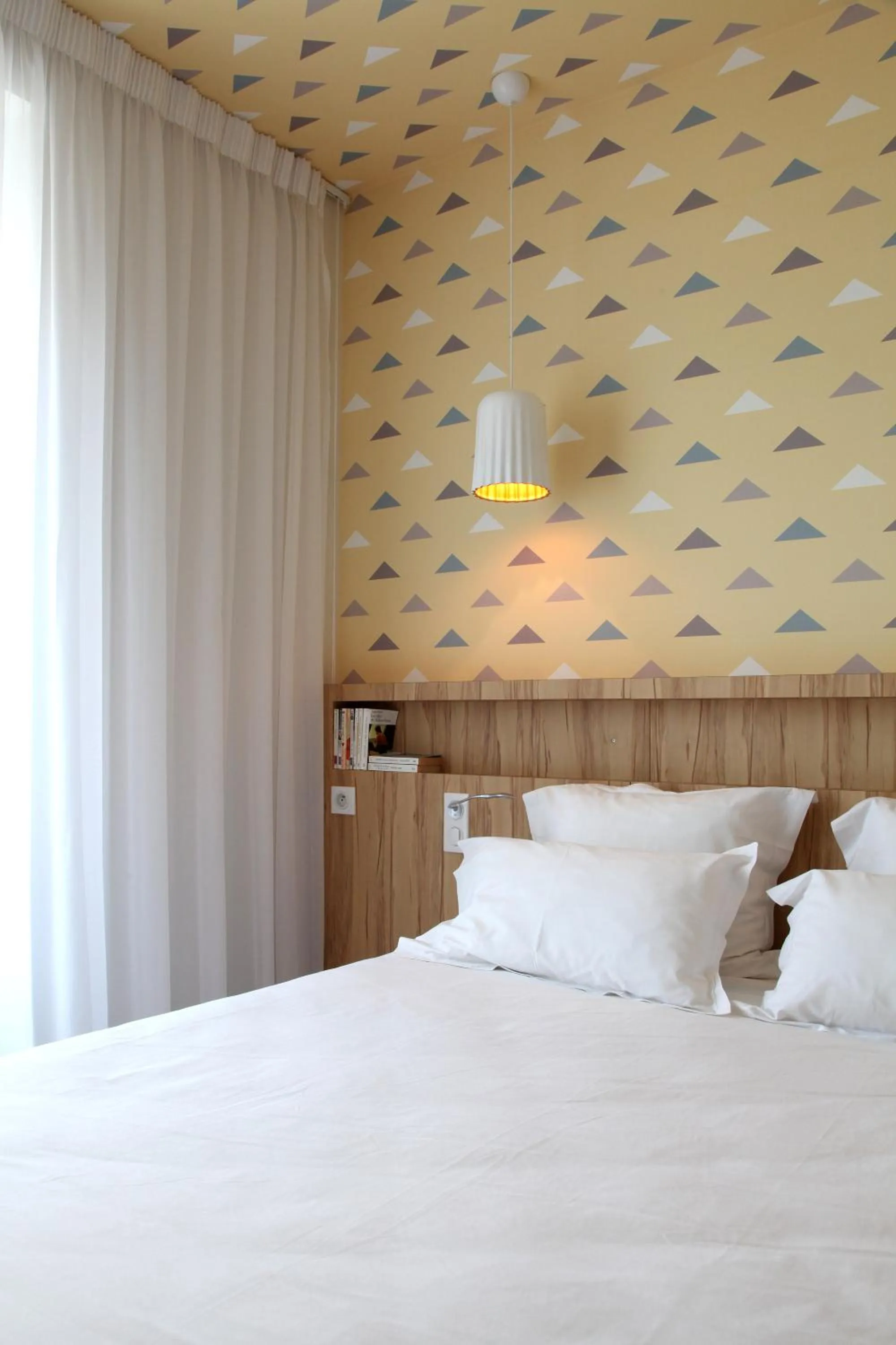 Bed in Hôtel et Apparts Marin