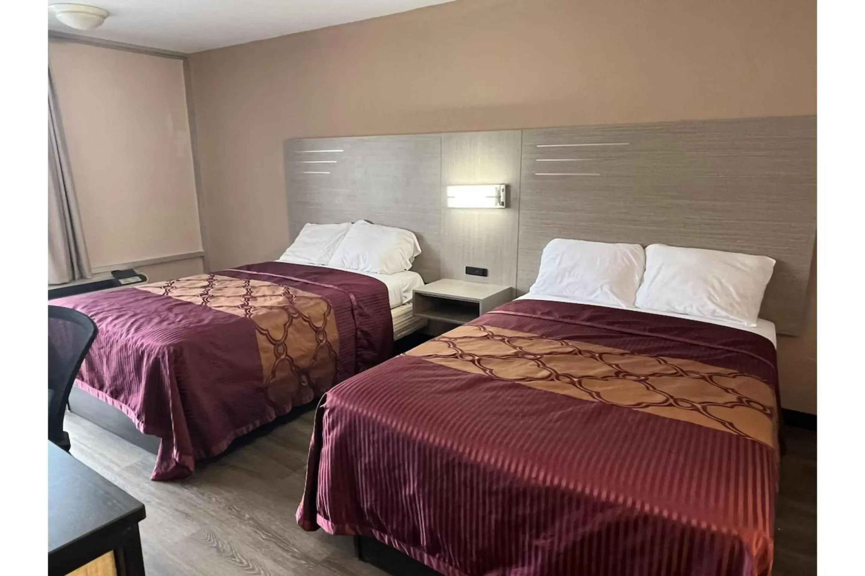 Deluxe 2 Full Beds Smoking in Western Motel By OYO Hattiesburg Deluxe 2 Full Beds Smoking in Western Motel By OYO Hattiesburg