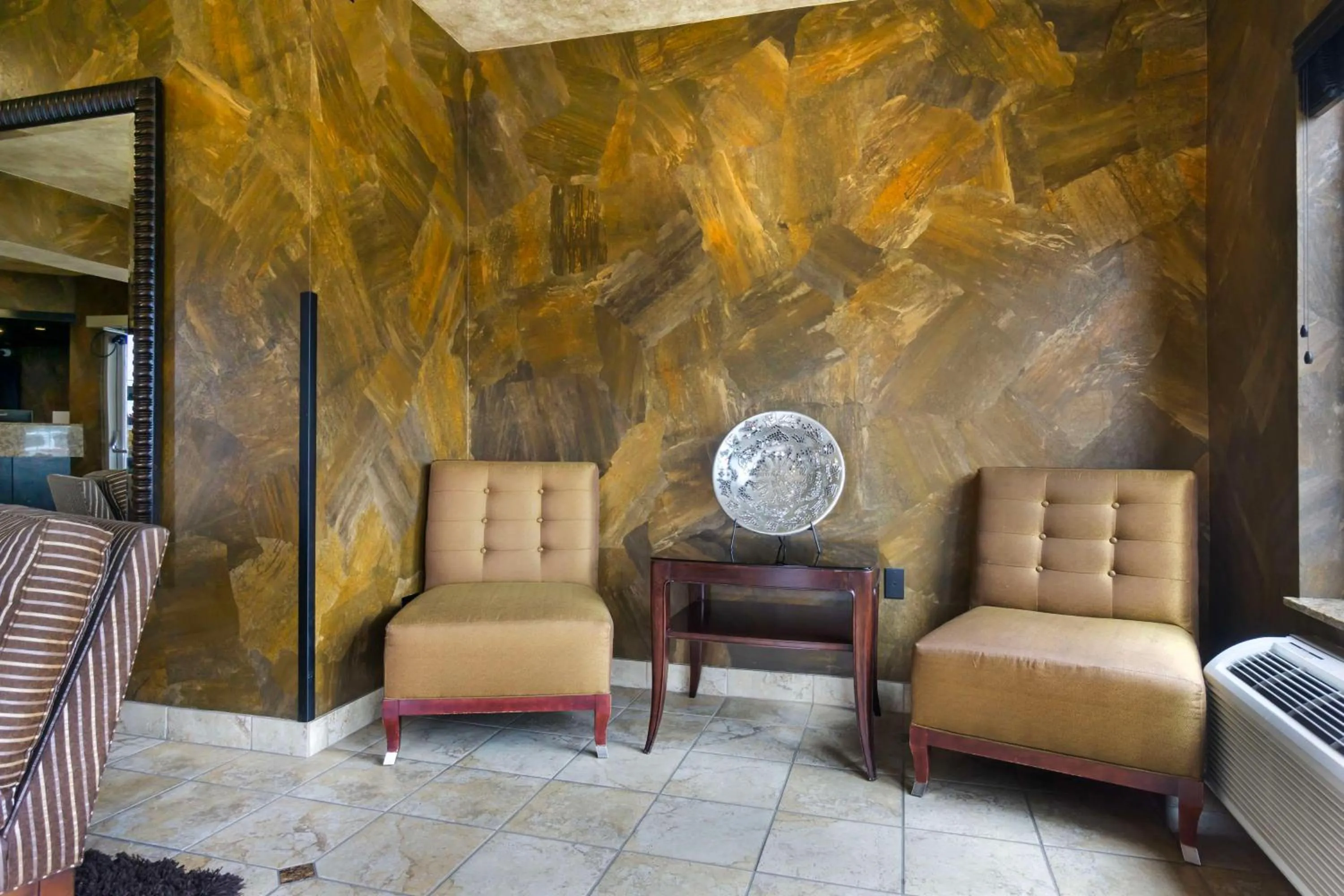 Lobby or reception in Best Western Plus Yakima Hotel