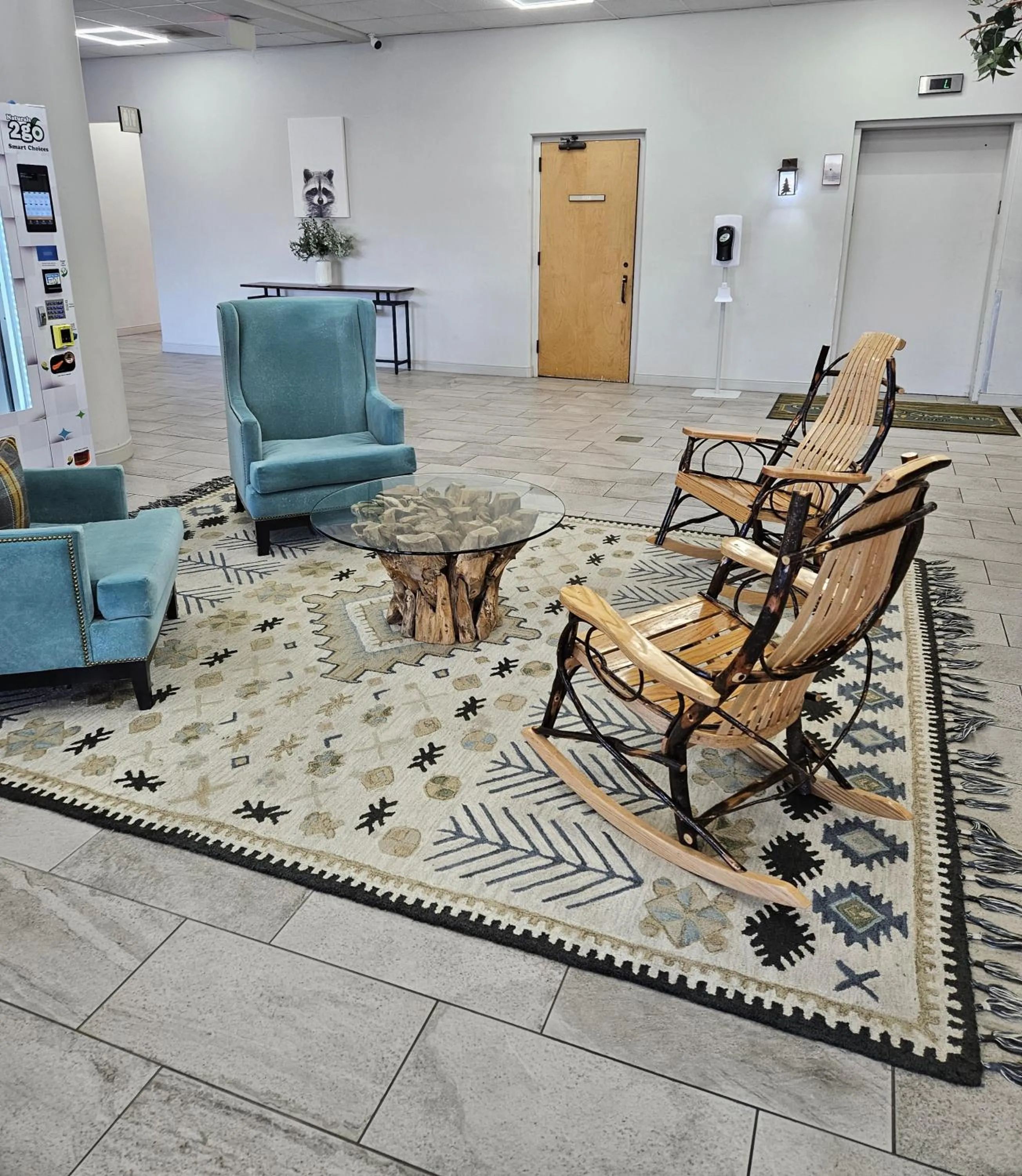 Seating area in Grand Smokies Resort Lodge Pigeon Forge