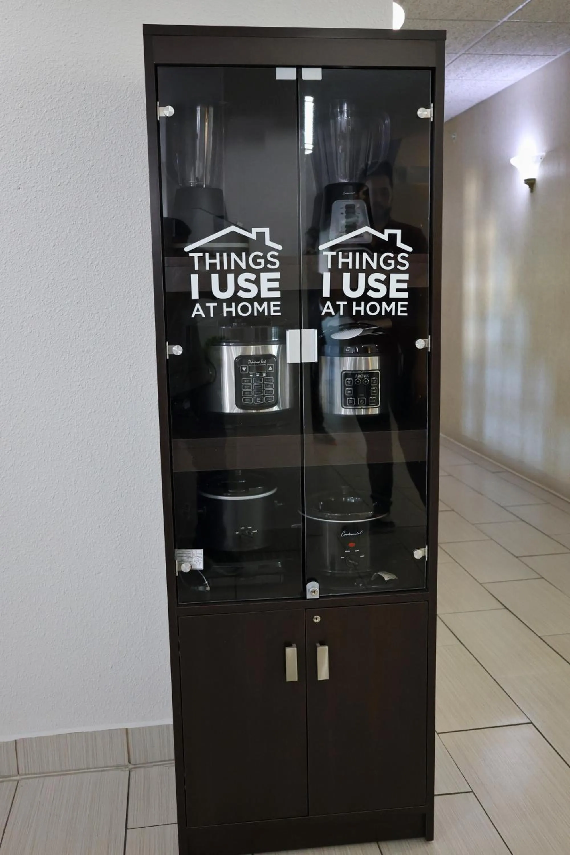 Shopping Area in MainStay Suites Madison Airport