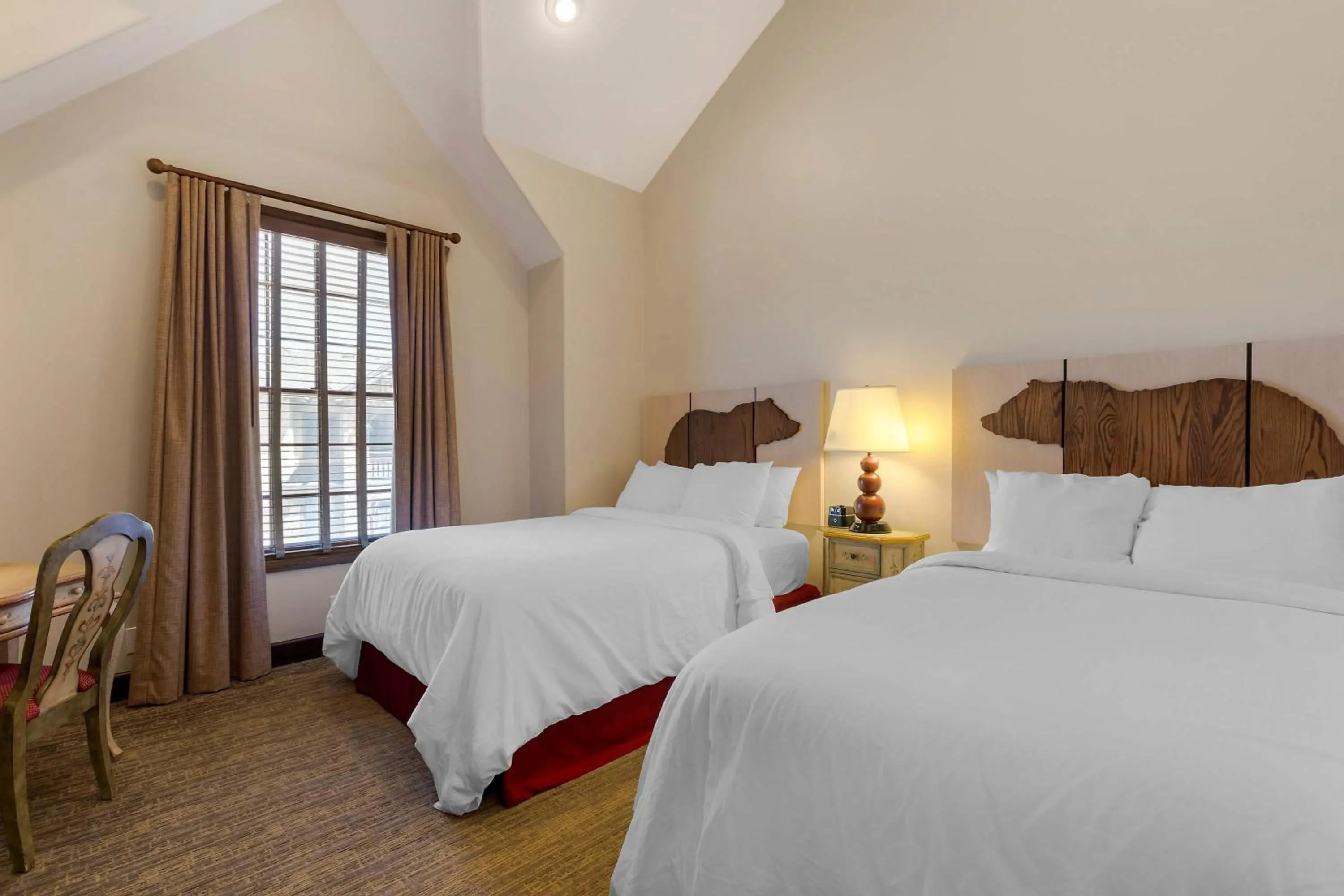 Bedroom, Bed in Bluegreen Vacations Big Bear Village, an Ascend Collection Resort