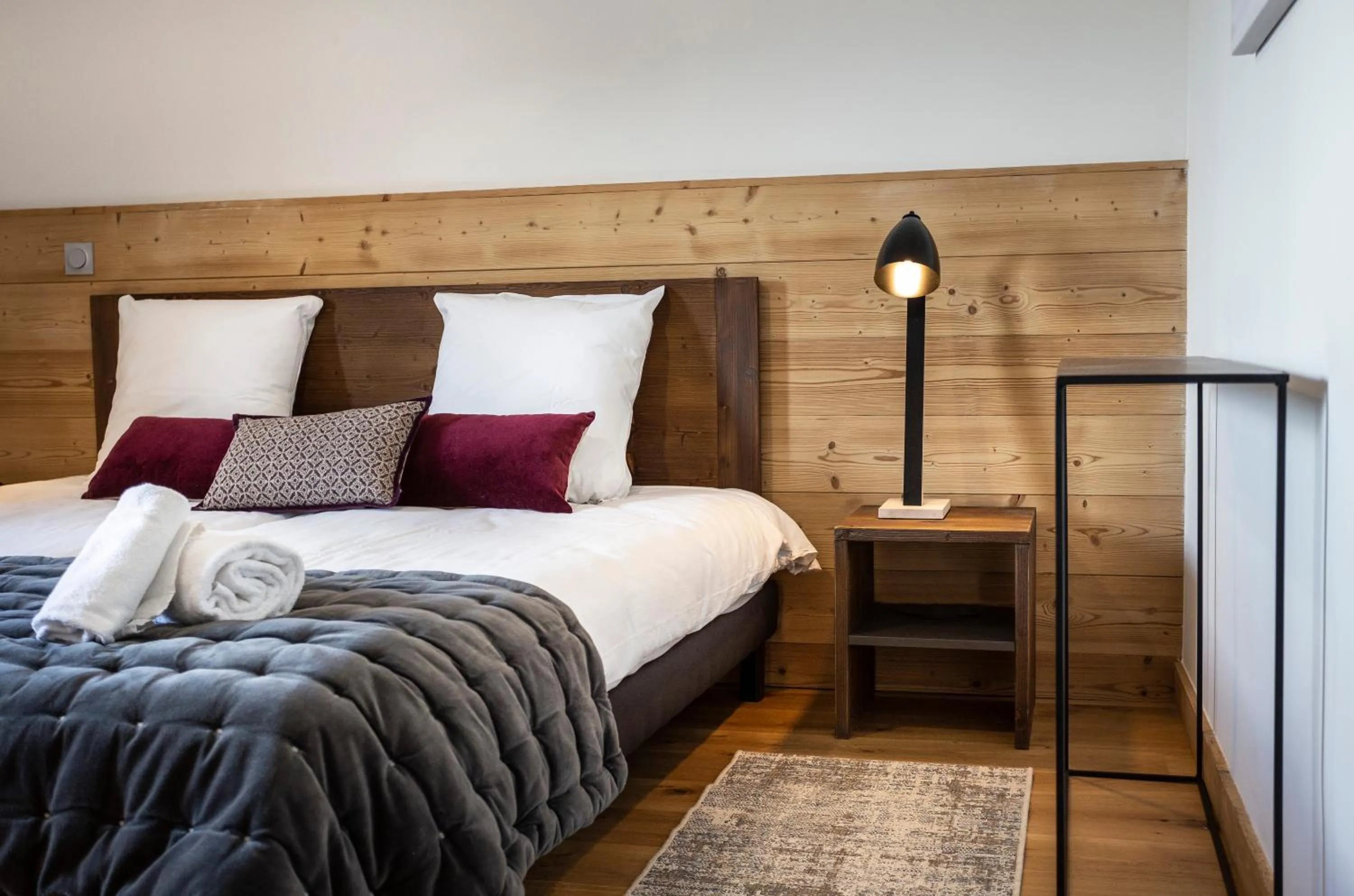 Bedroom, Bed in TERRESENS - Le Diamant des Neiges