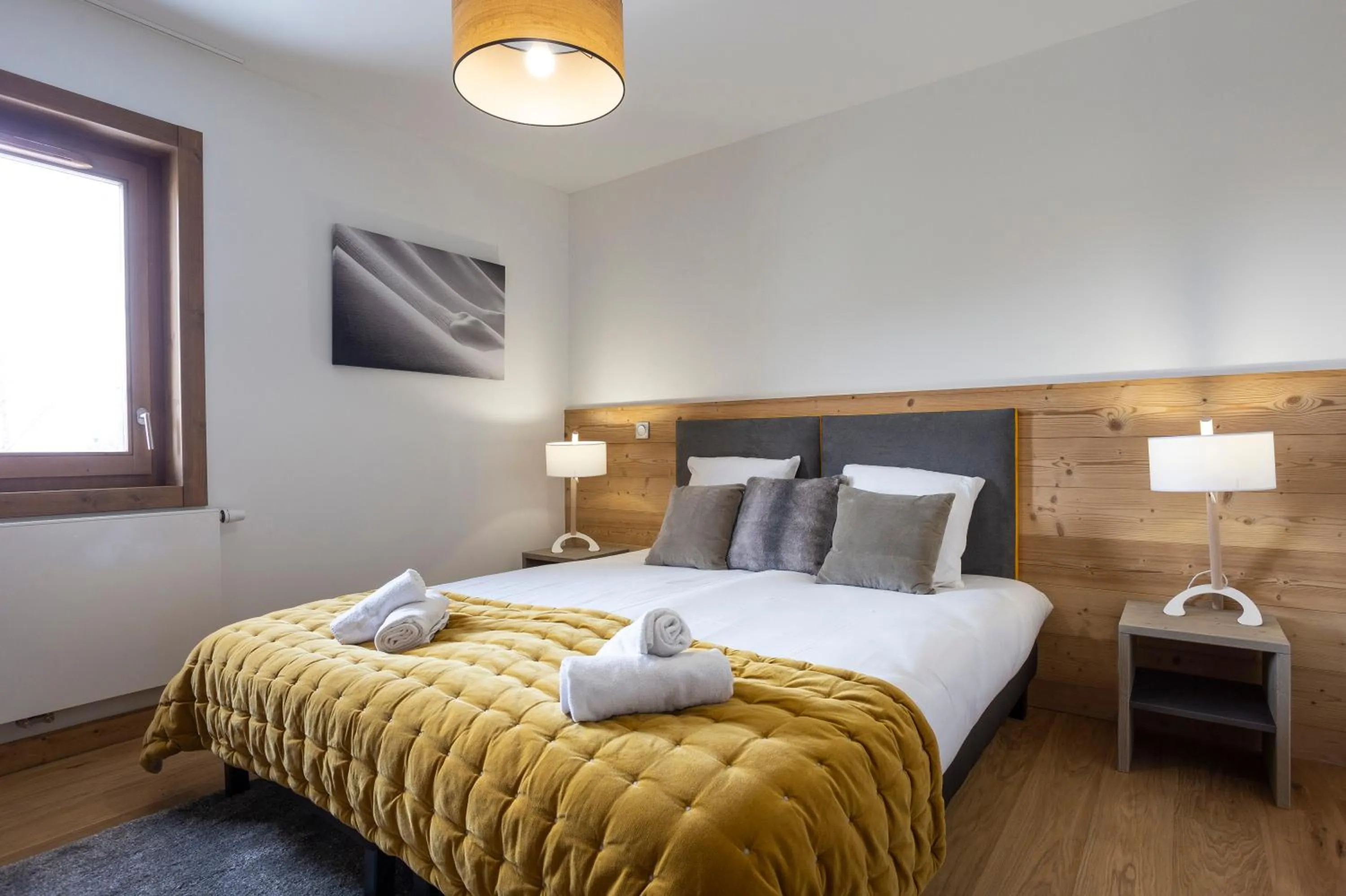 Bedroom, Bed in TERRESENS - Le Diamant des Neiges