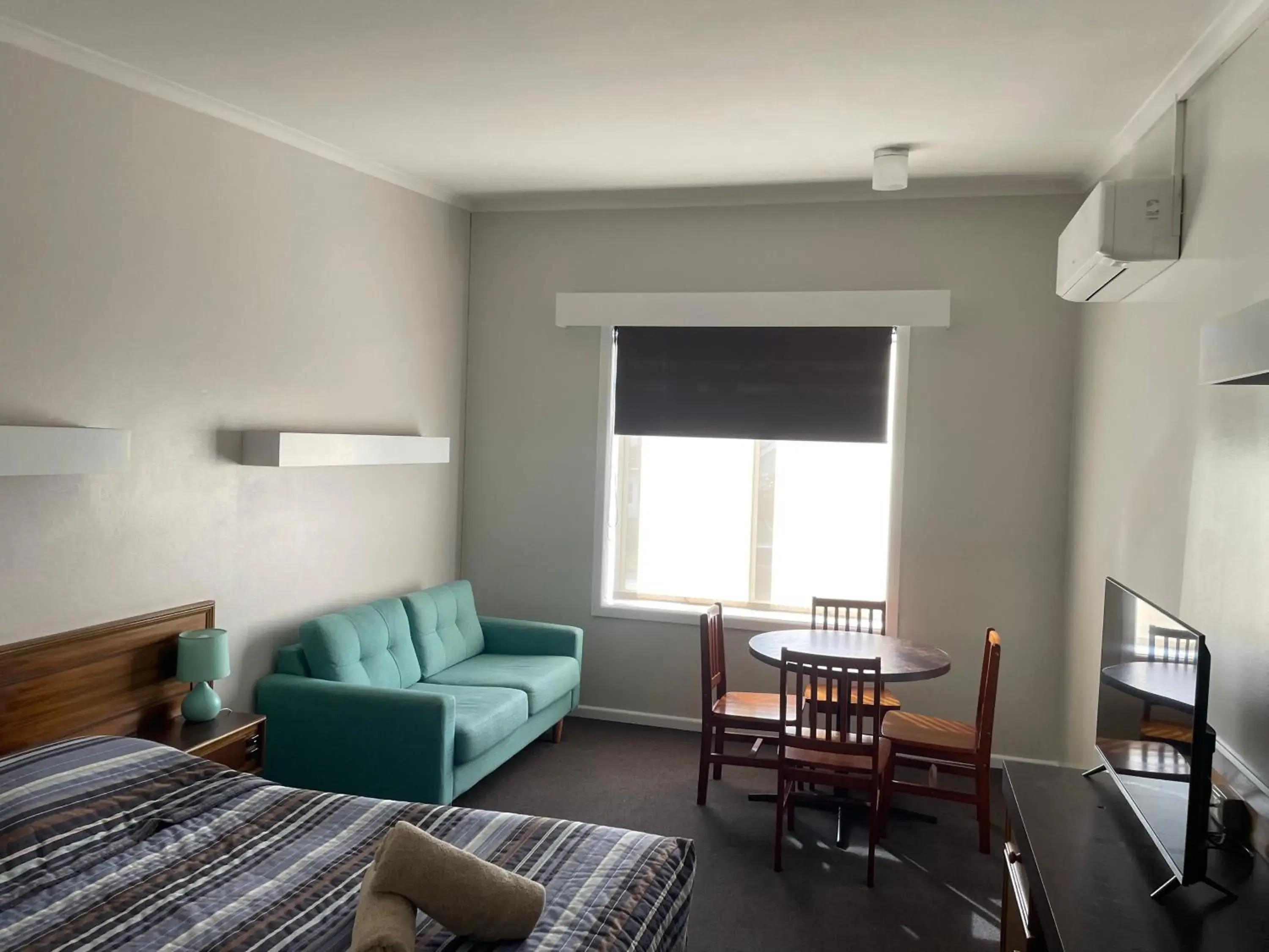 Two-Bedroom Apartment in William Dutton Motel Two-Bedroom Apartment in William Dutton Motel