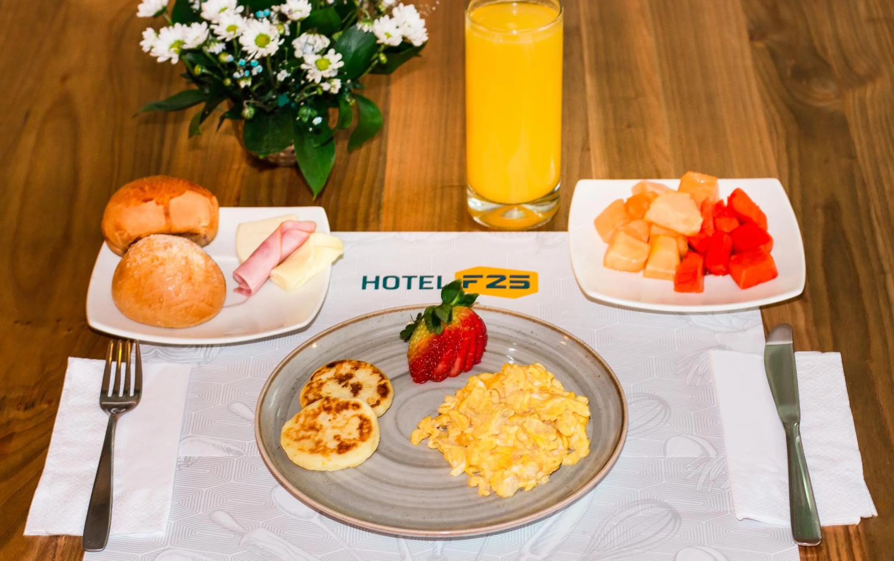 Food close-up in Hotel F25