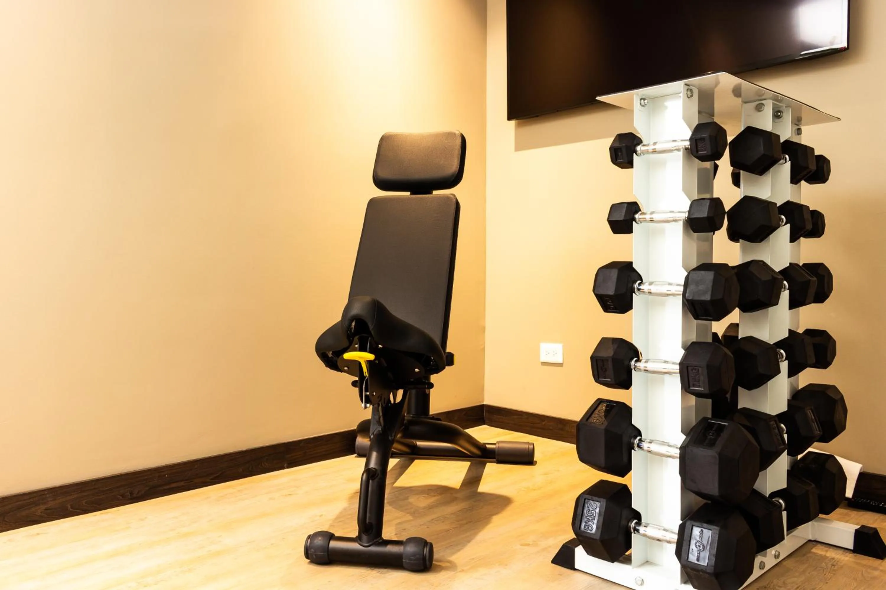 Fitness centre/facilities in Hotel F25