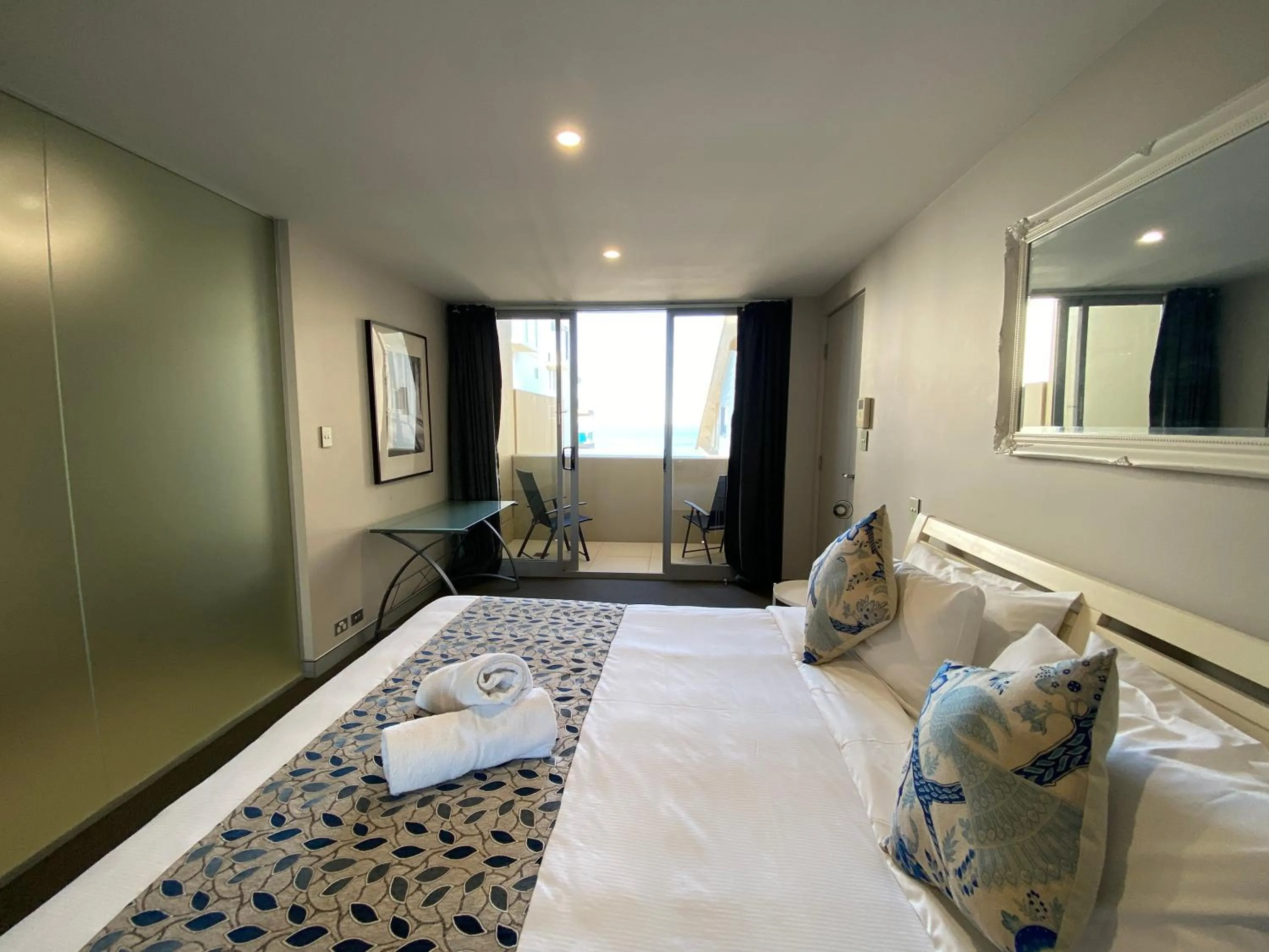 Bed in Redvue Holiday Apartments