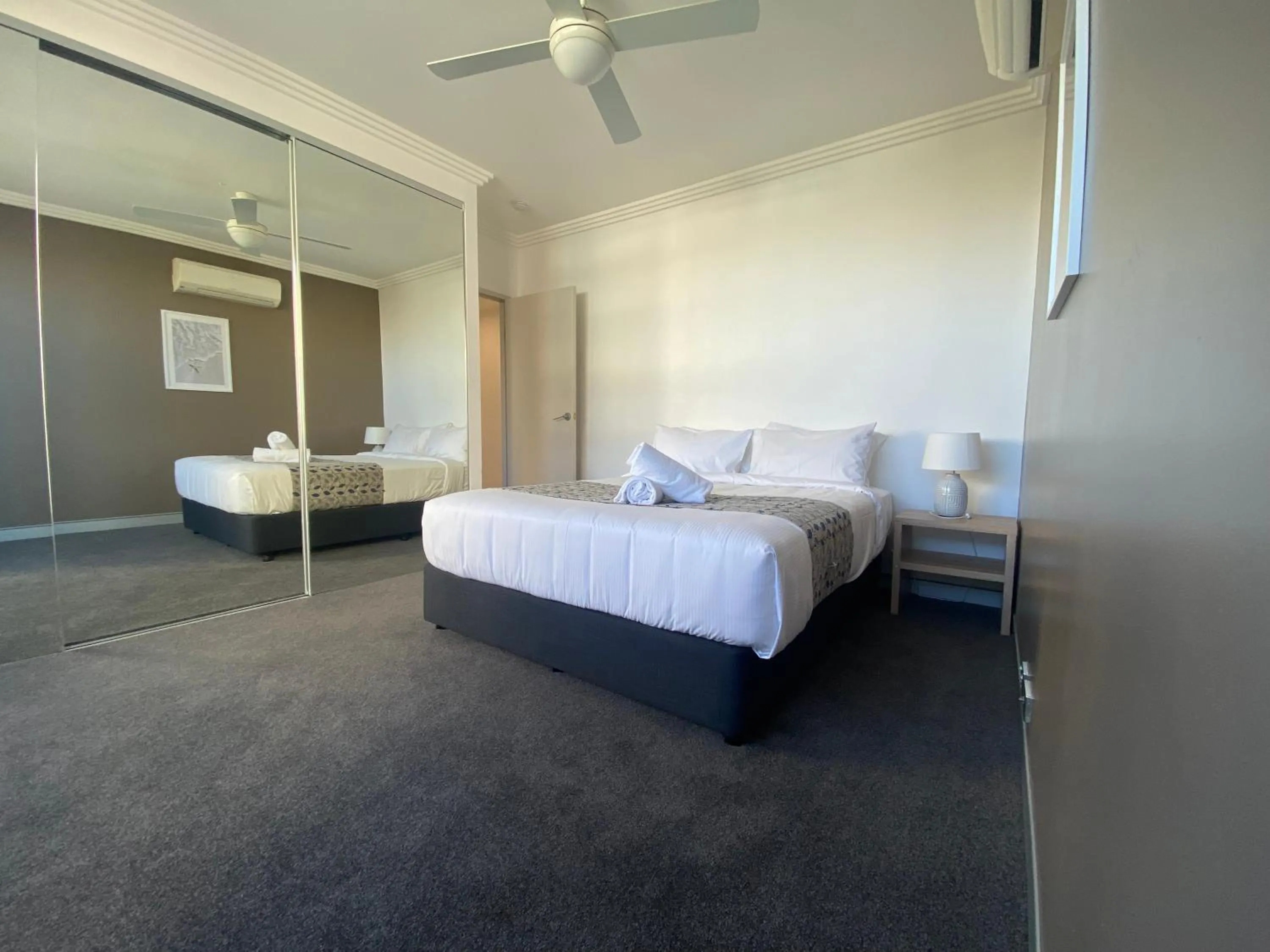 Bed in Redvue Holiday Apartments