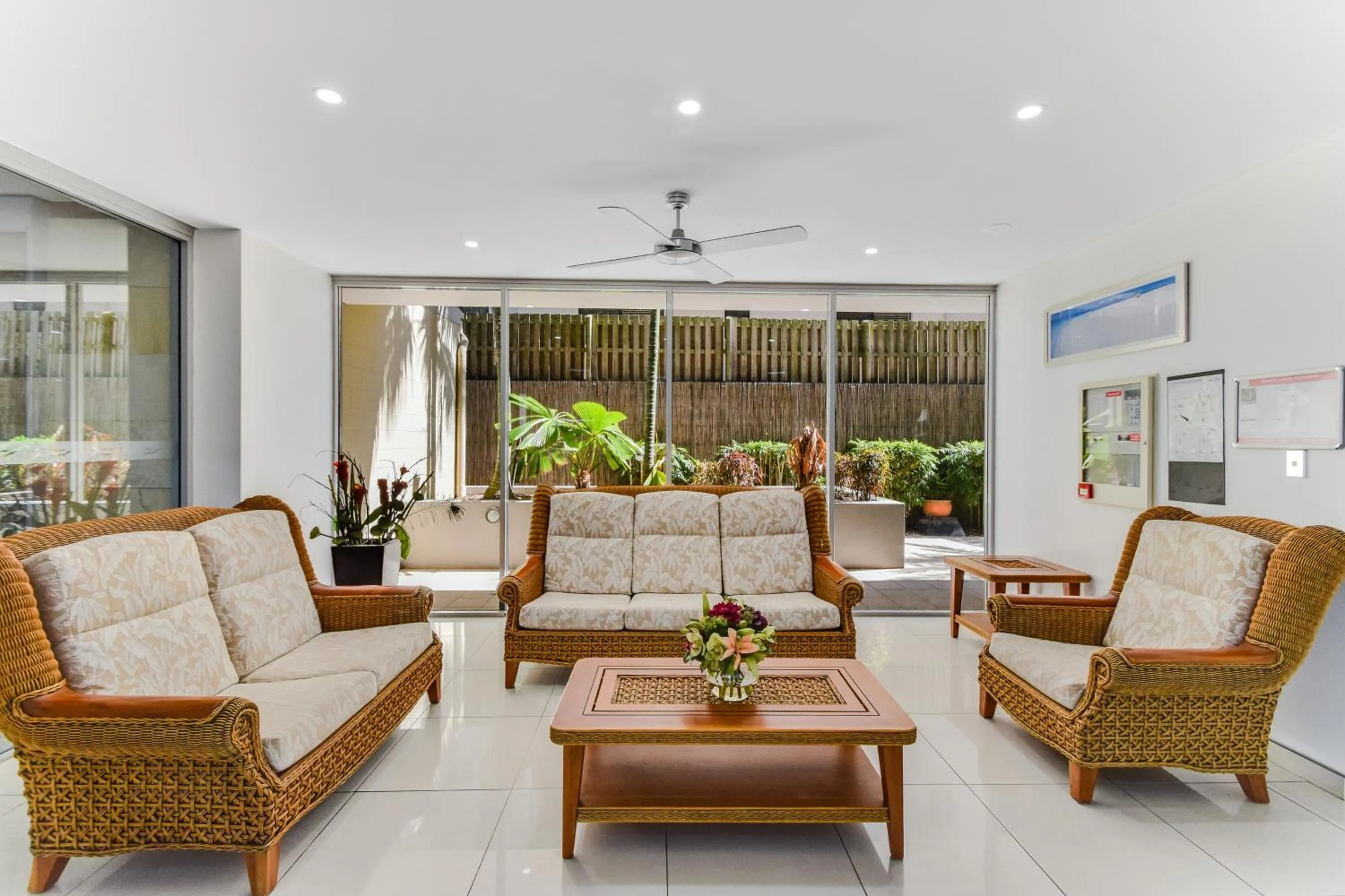 Lobby or reception in Redvue Holiday Apartments