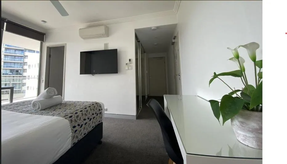 Bed in Redvue Holiday Apartments