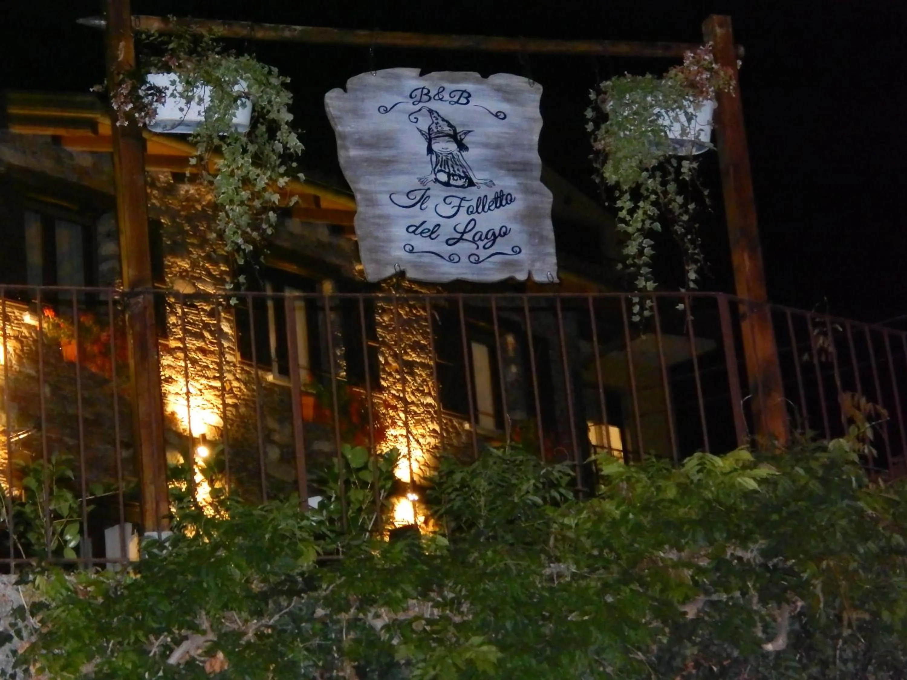 Property logo or sign in B&B Il Folletto del Lago