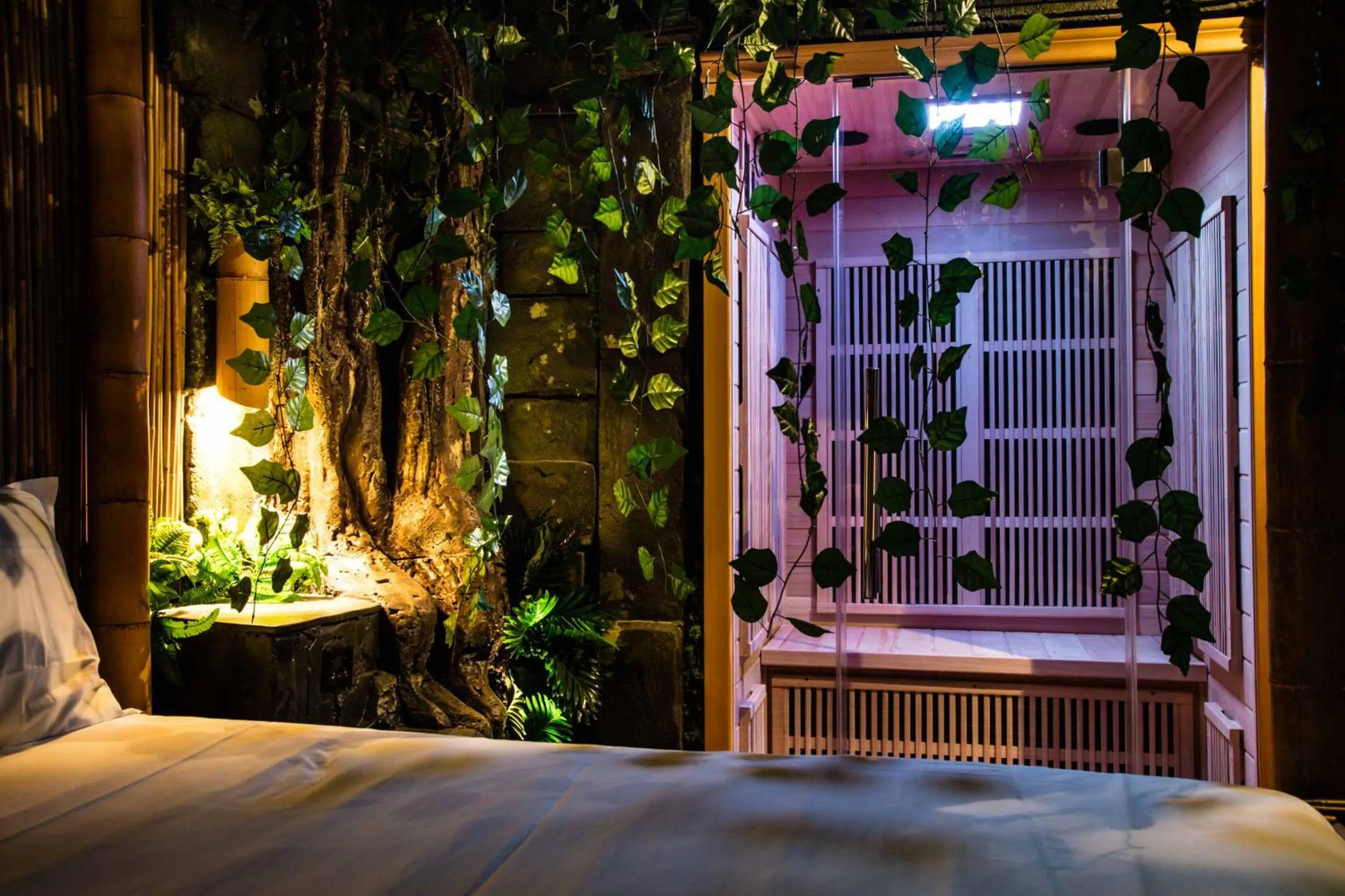 Bed in MagicSuite Guest House Roma Portuense