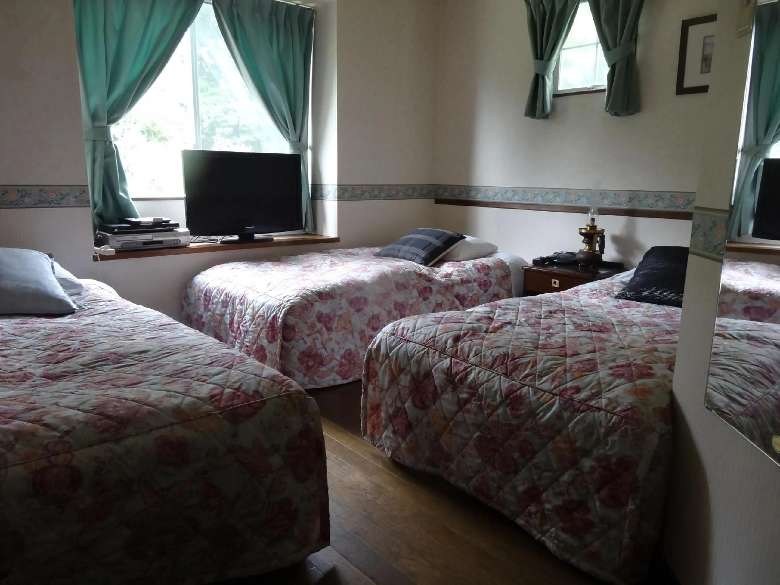 Photo of the whole room, Bed in Gasthof Arutany