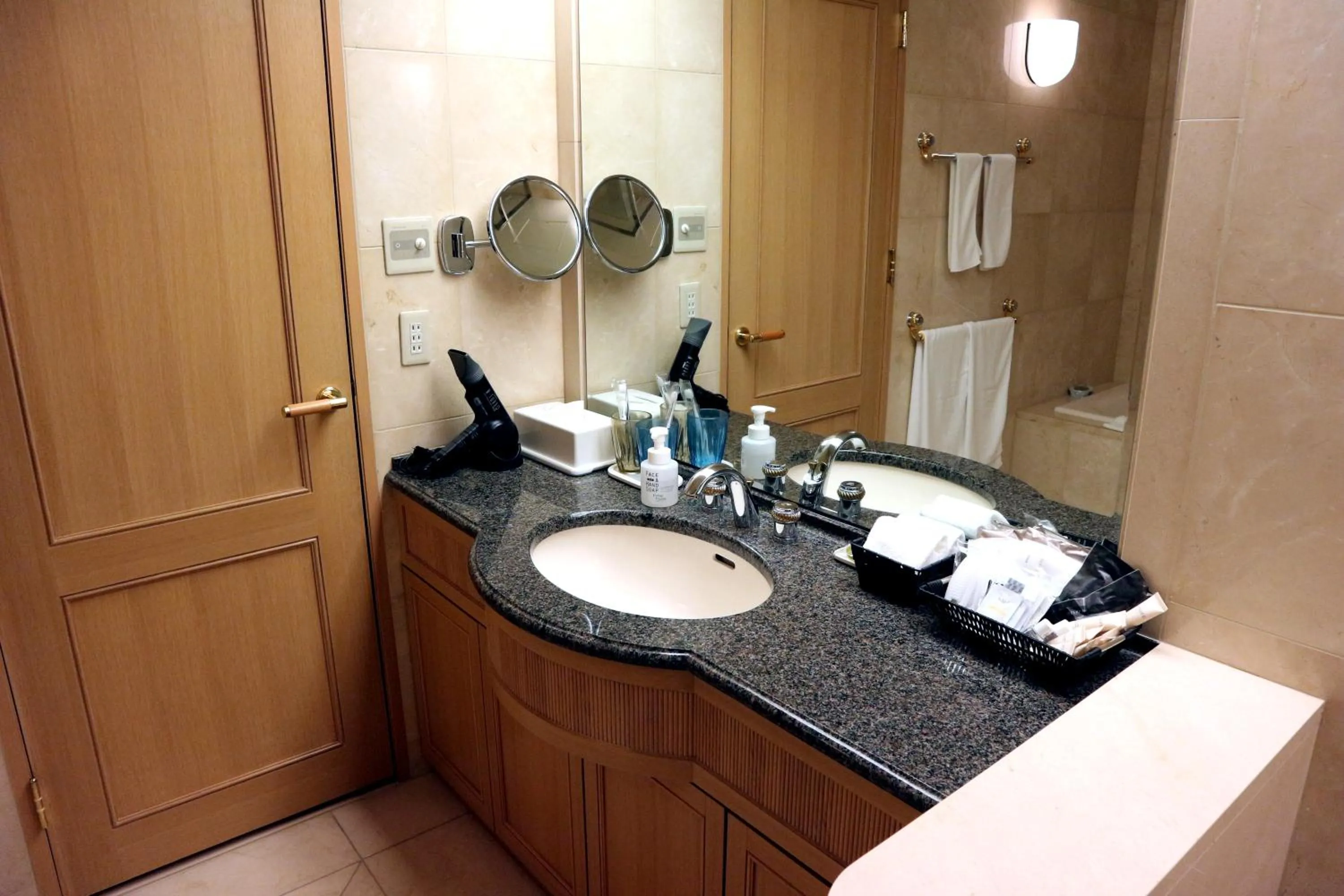 Bathroom in Grand Hotel New Oji