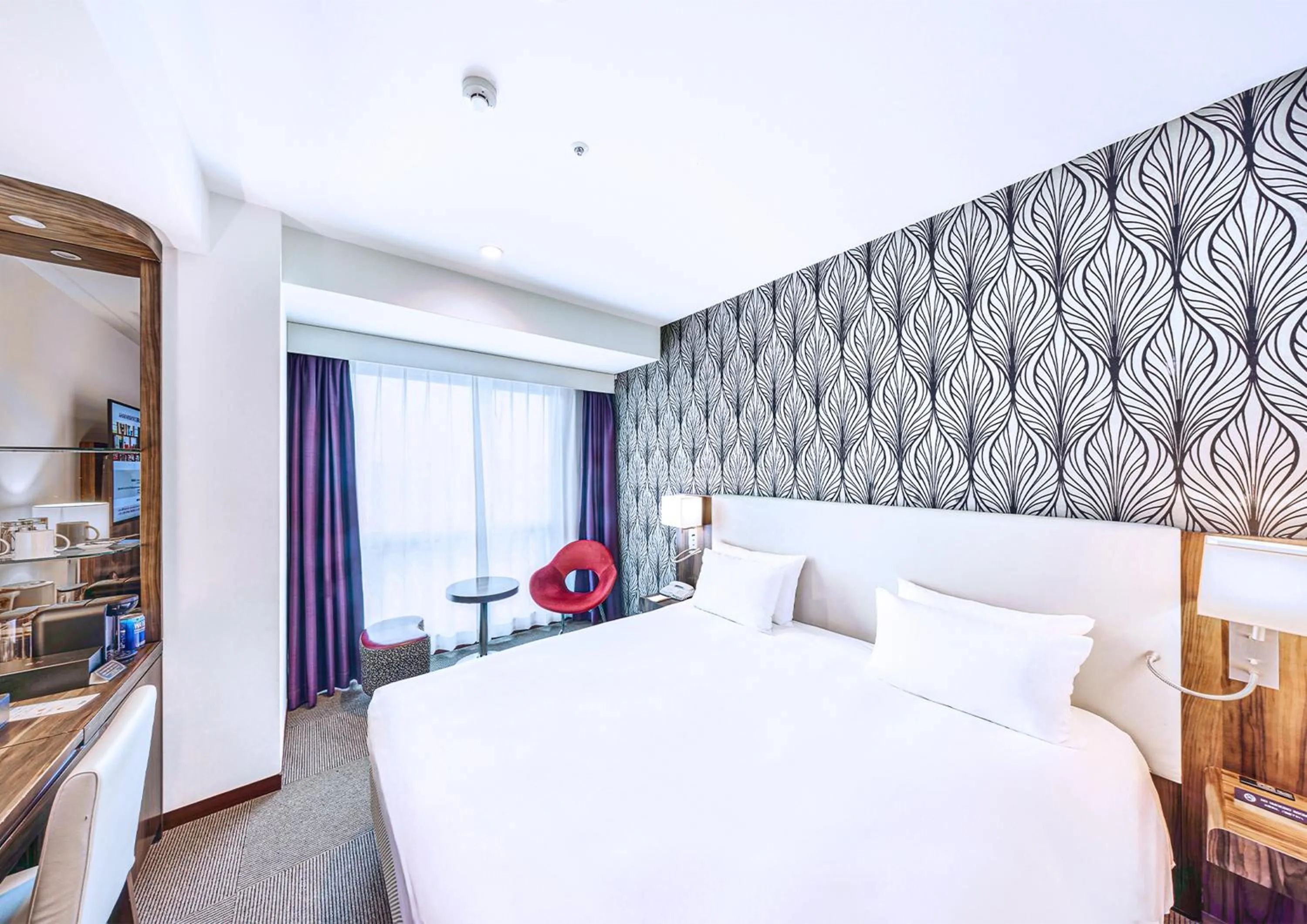 Photo of the whole room, Bed in Mercure Okinawa Naha