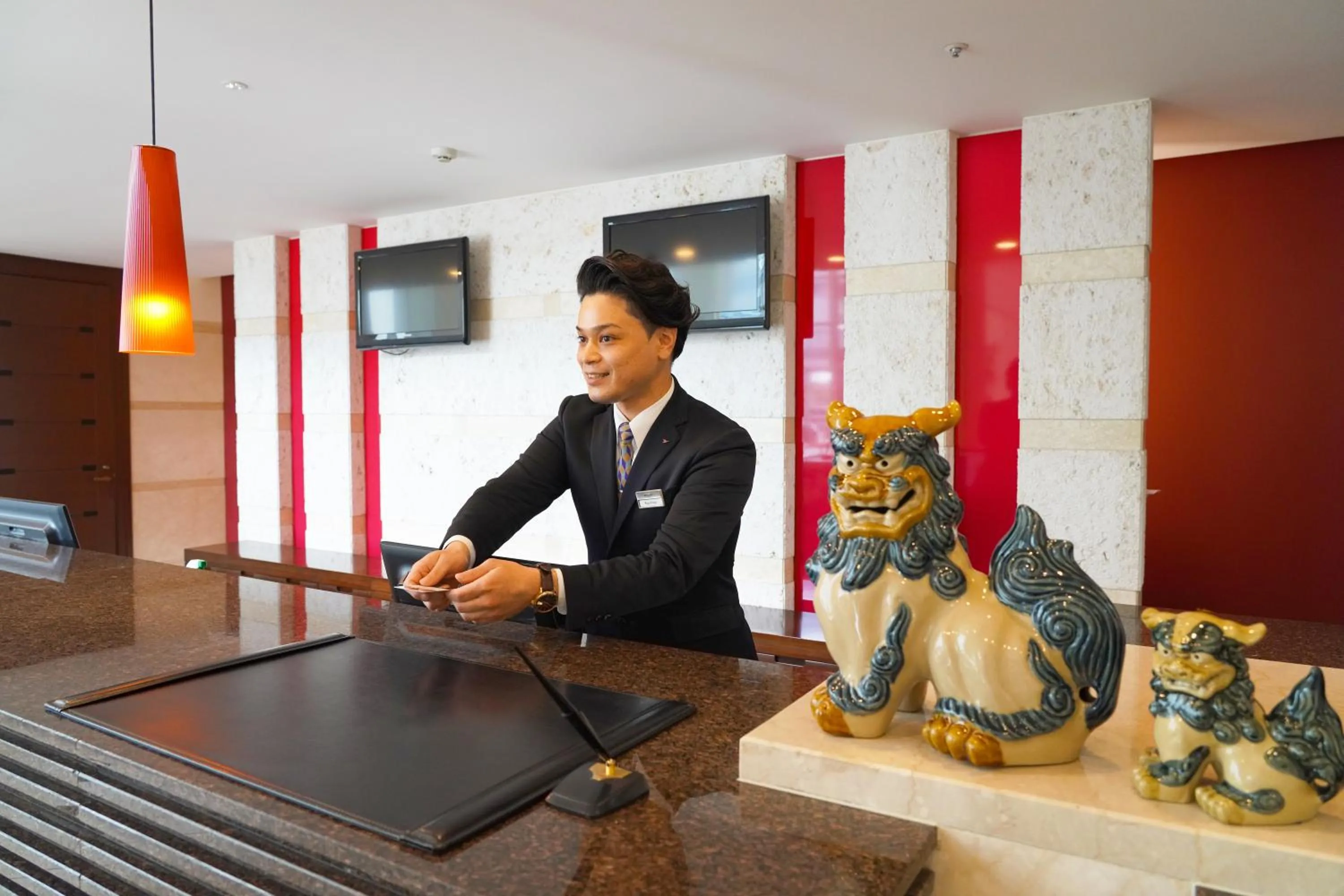 Lobby or reception in Mercure Okinawa Naha