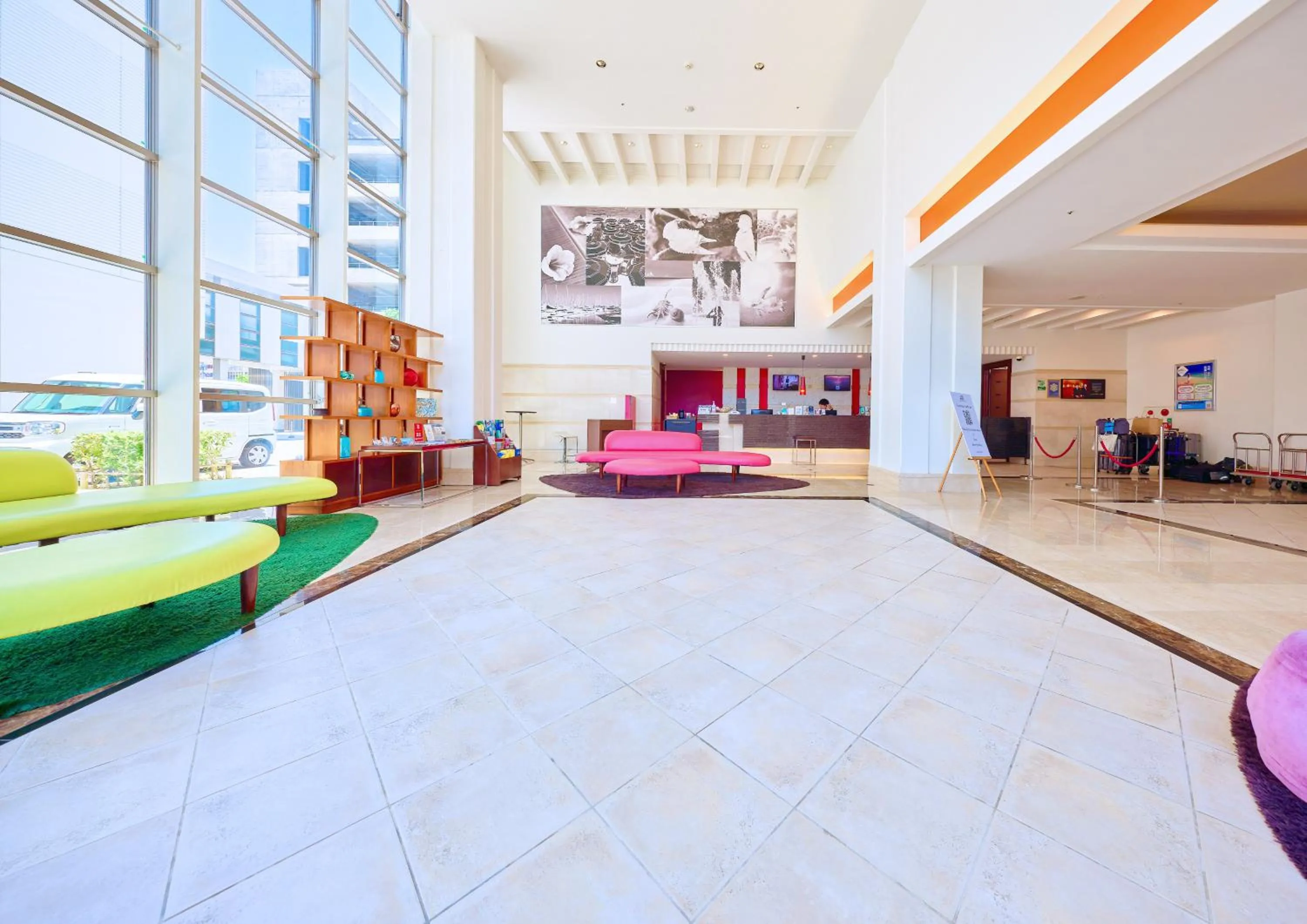 Lobby or reception in Mercure Okinawa Naha