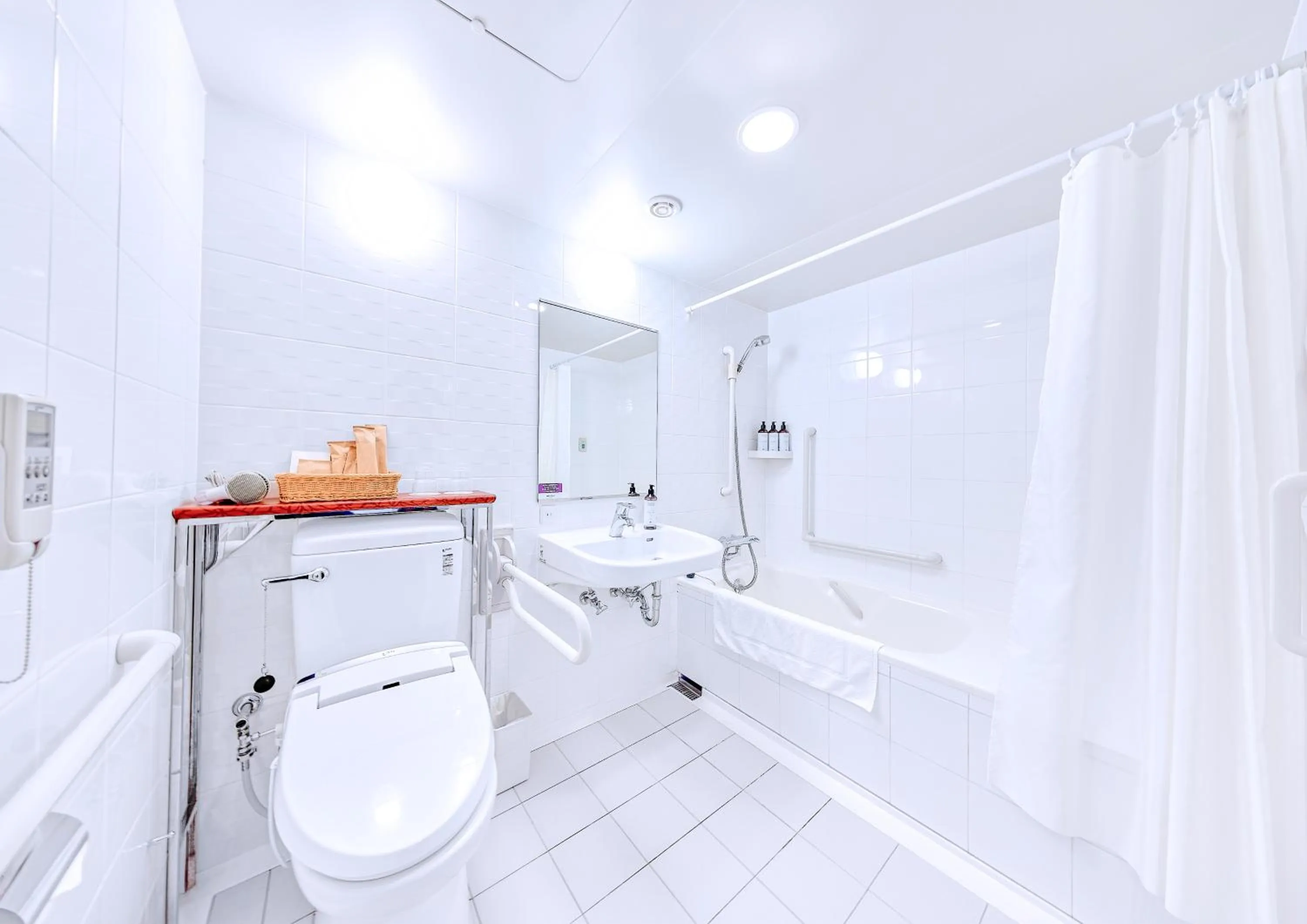 Facility for disabled guests in Mercure Okinawa Naha