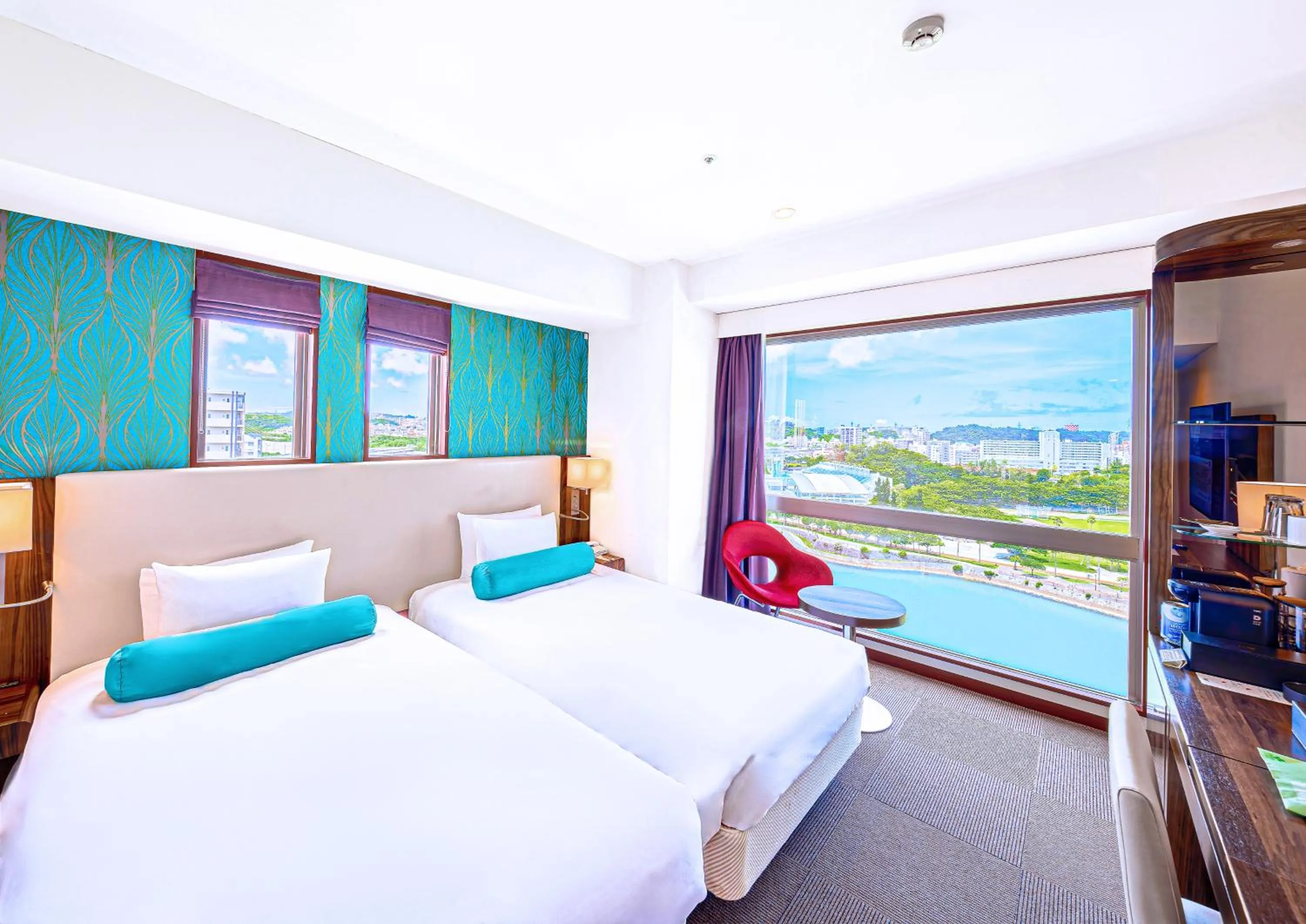 Photo of the whole room, Bed in Mercure Okinawa Naha