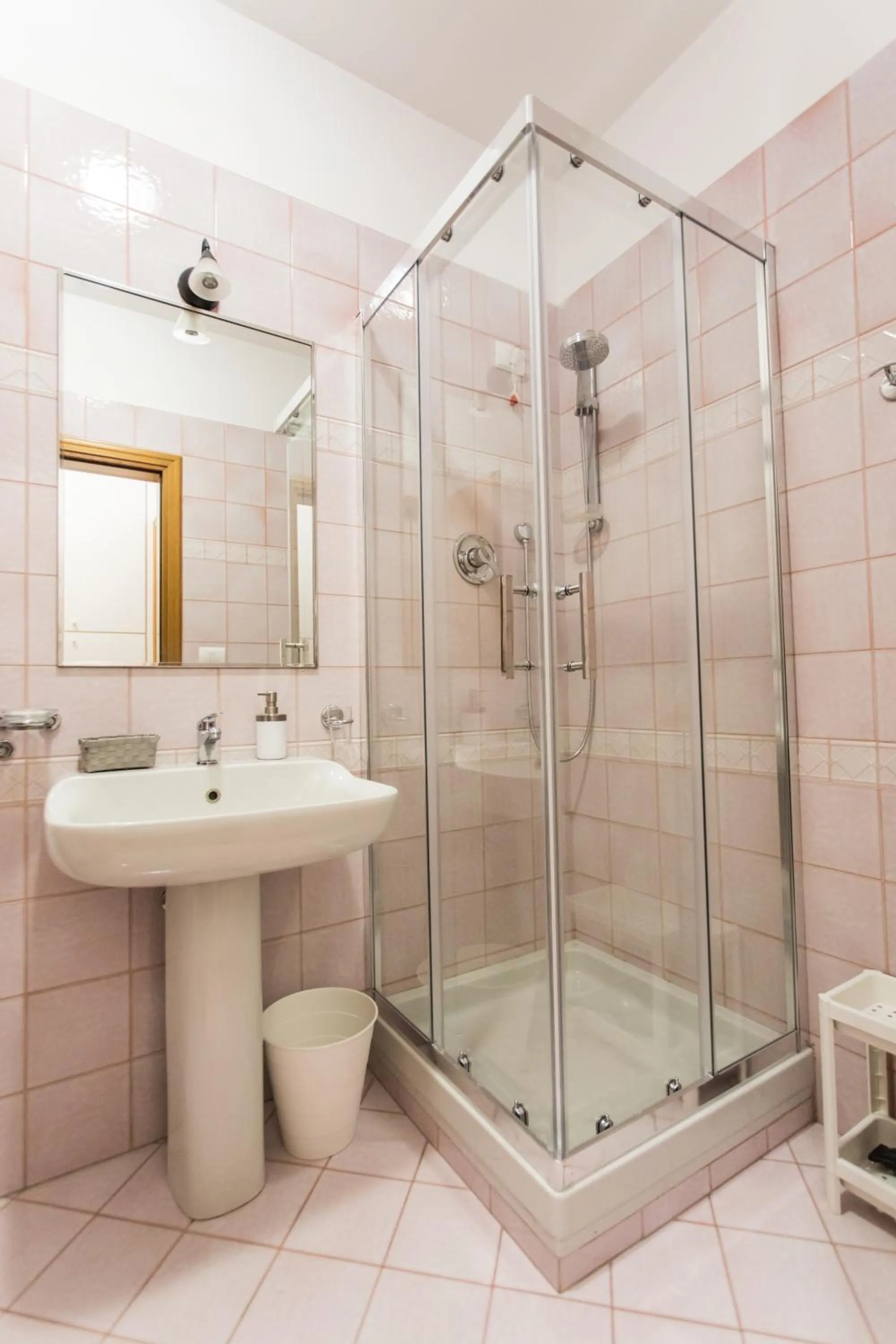 Affittacamere Le Camere di Porta San Felice - Self Check in