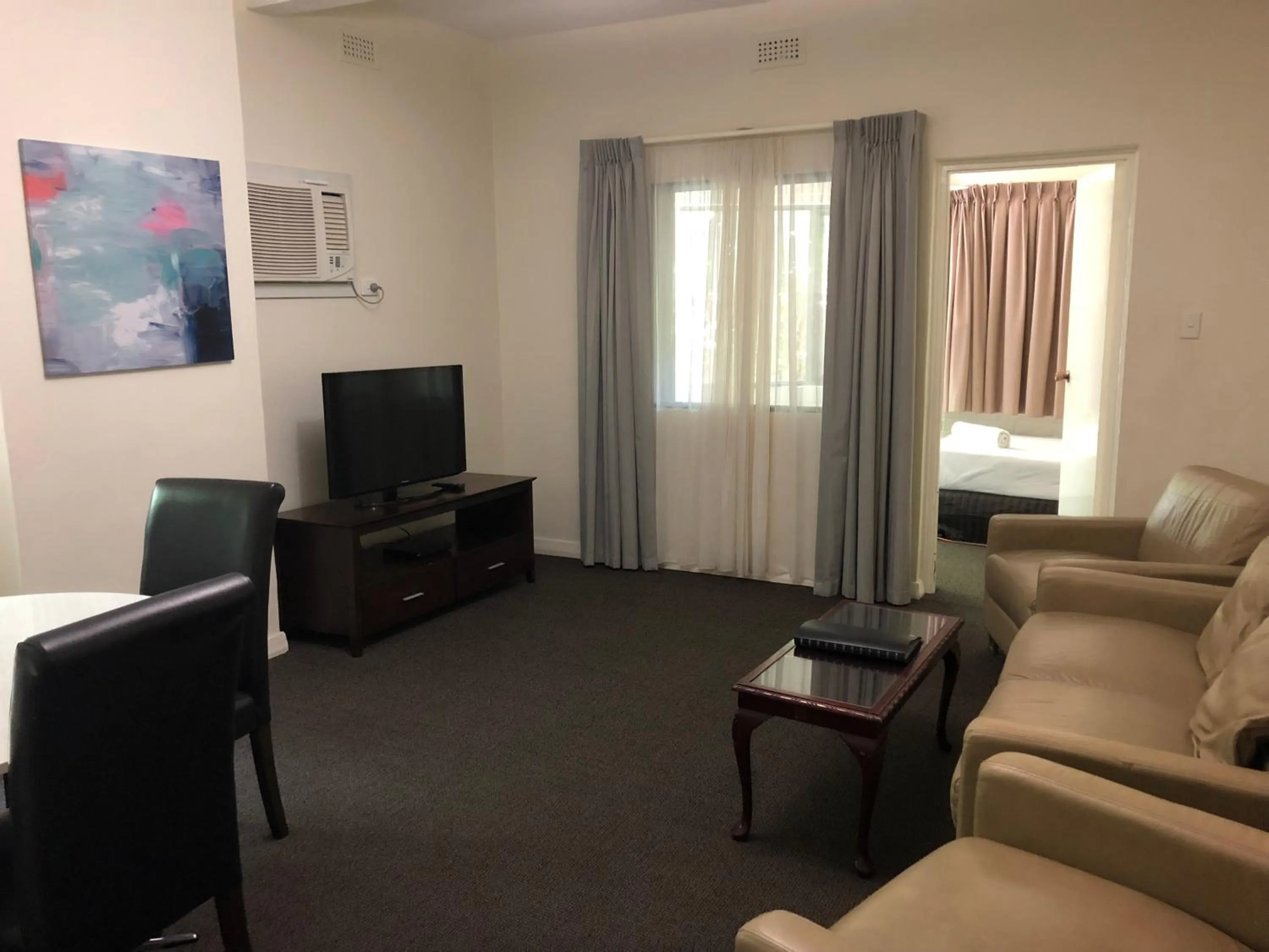 Seating area in Greenways Apartments