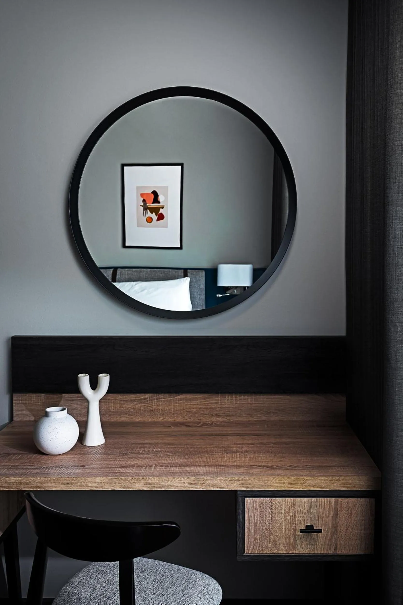 Bedroom in George Limerick Hotel