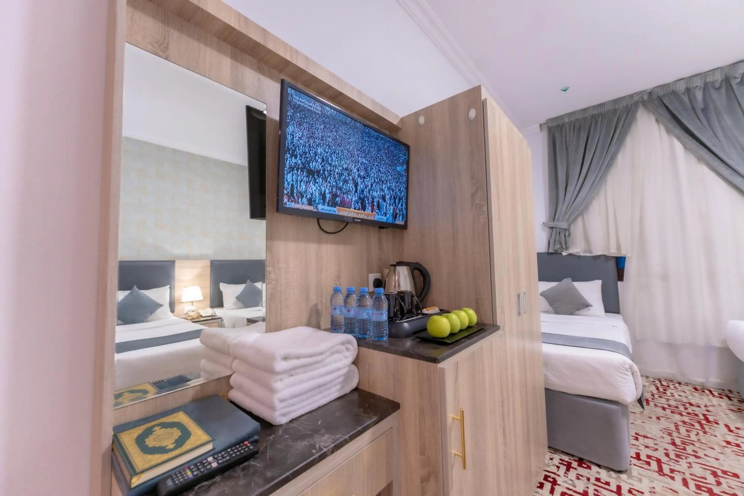 Bed in Hayah Al Salam Al Fadi Hotel