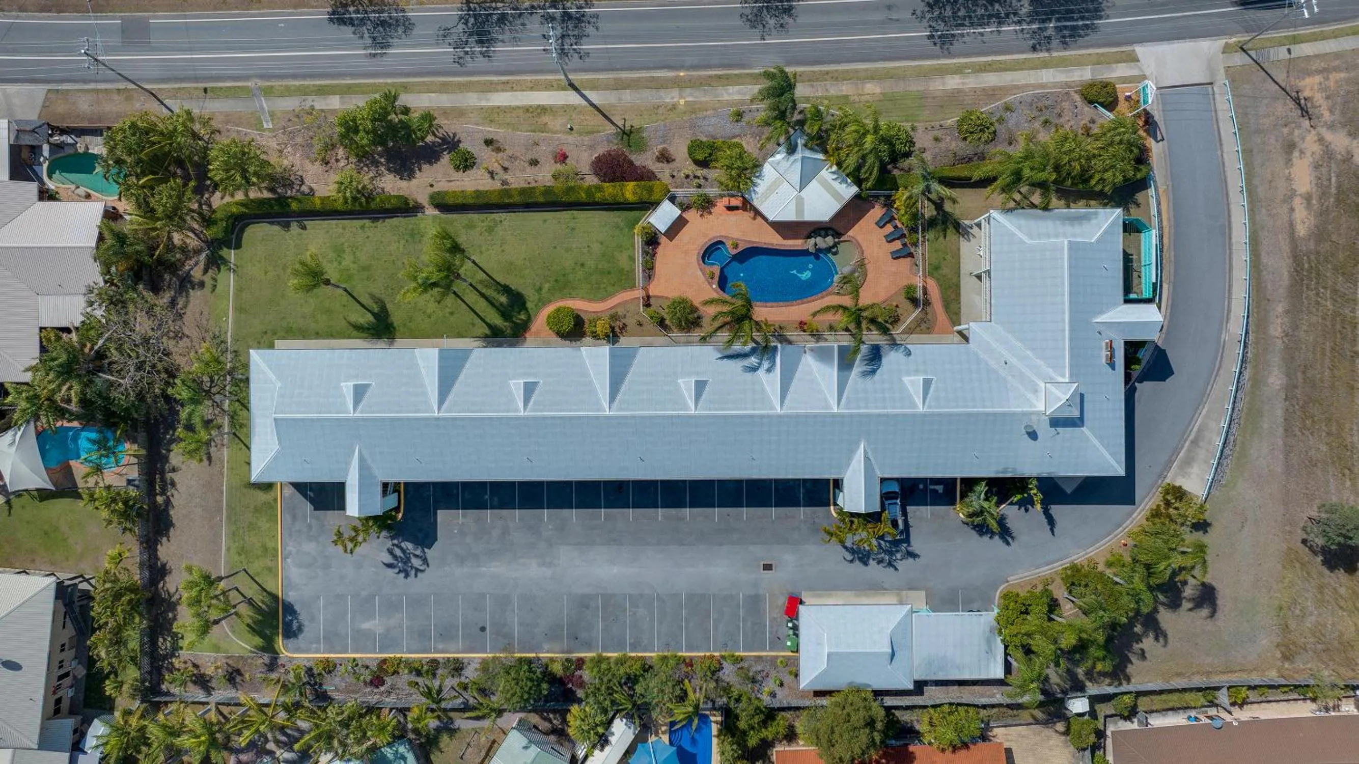 Parking in Reef Adventureland Motel