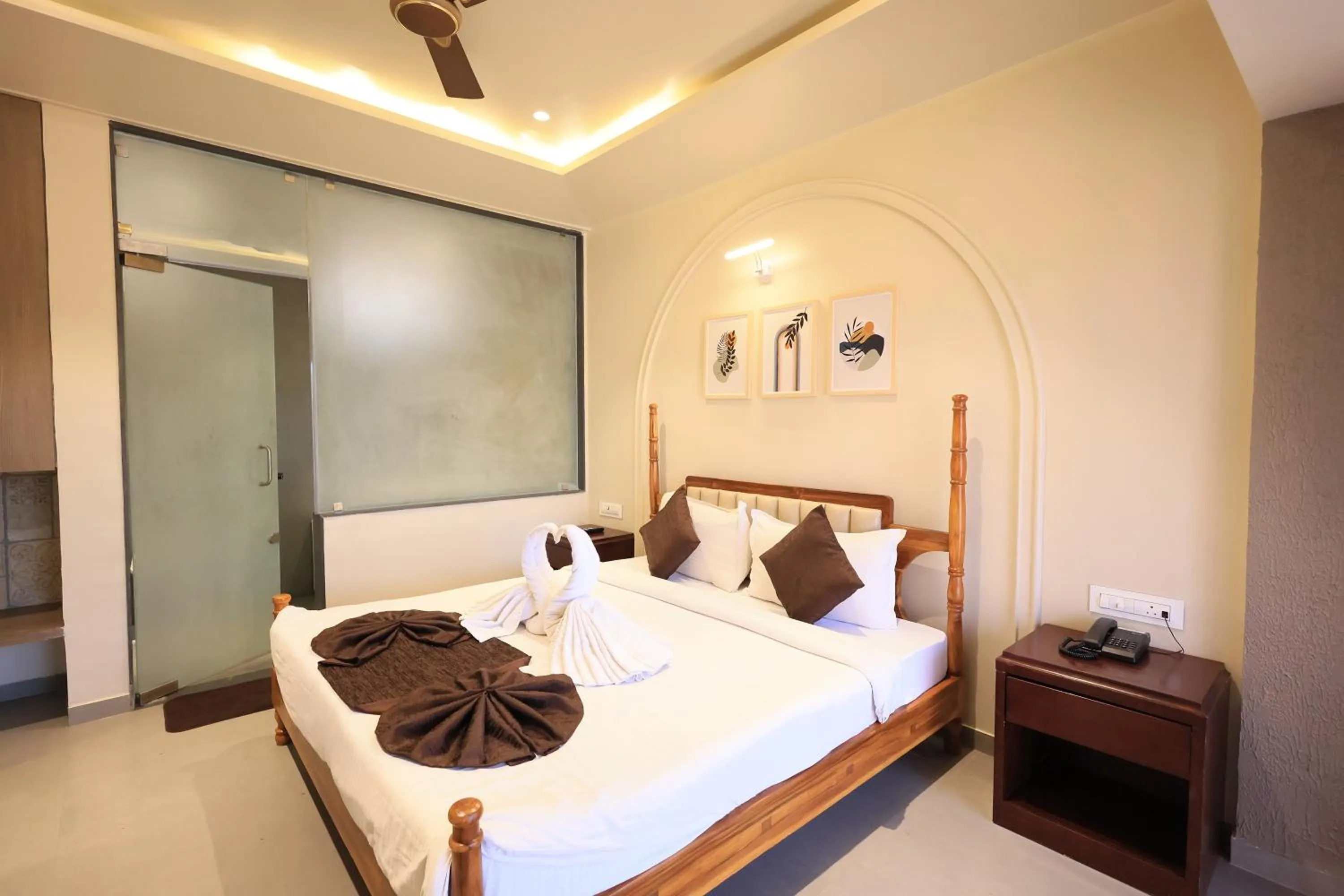 Bed in Hotel King Garden