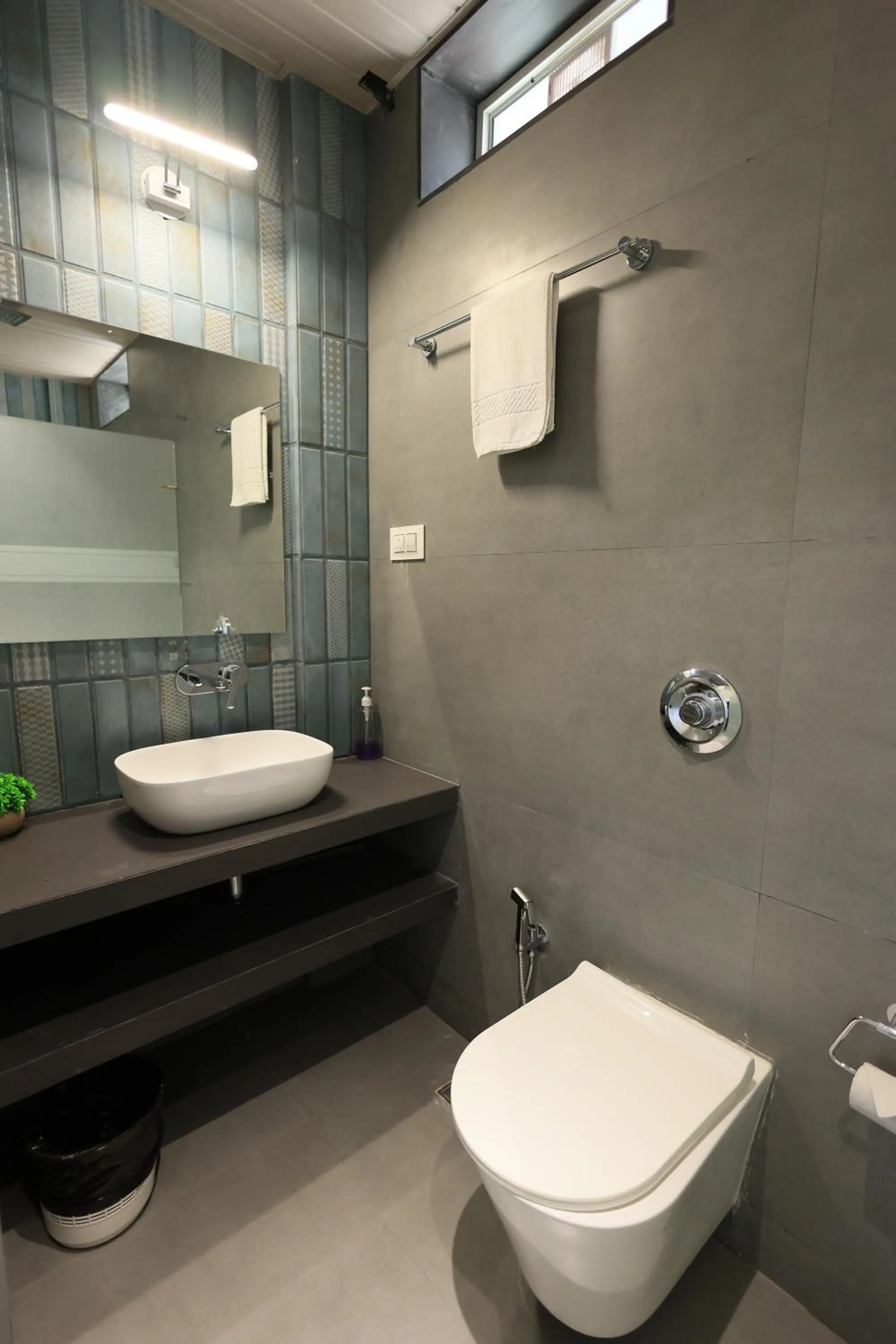 Shower in Hotel King Garden