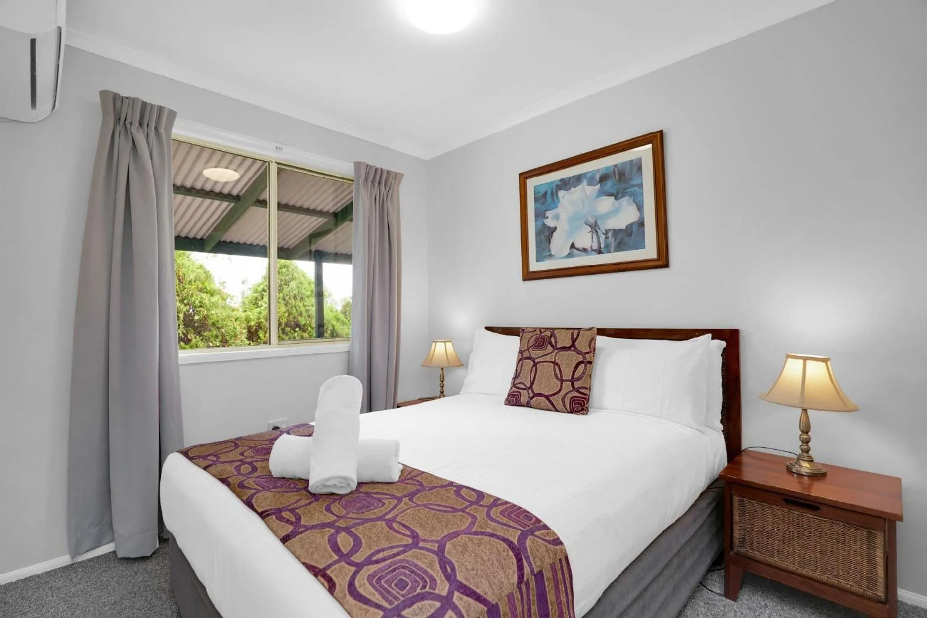 Bed in Starline Alpacas Farmstay Resort