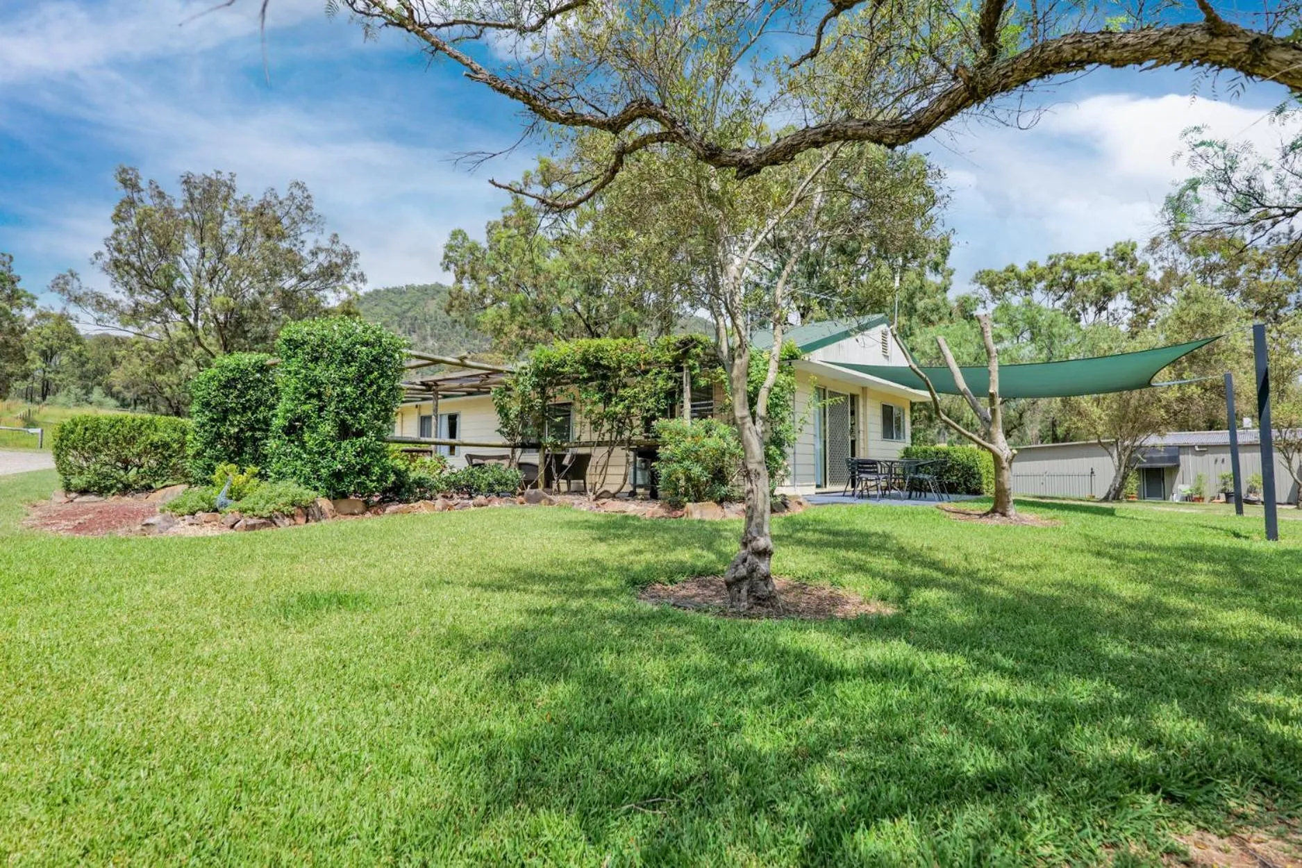 Starline Alpacas Farmstay Resort