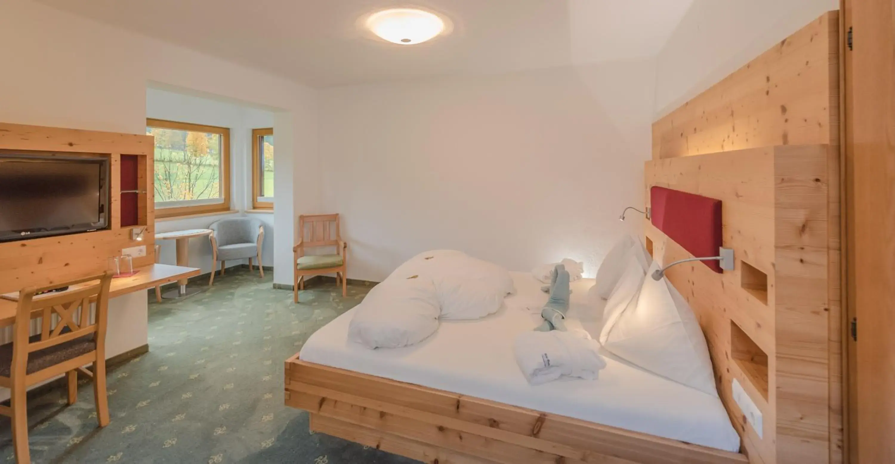 Superior Double Room in Hotel Berghof Superior Double Room in Hotel Berghof