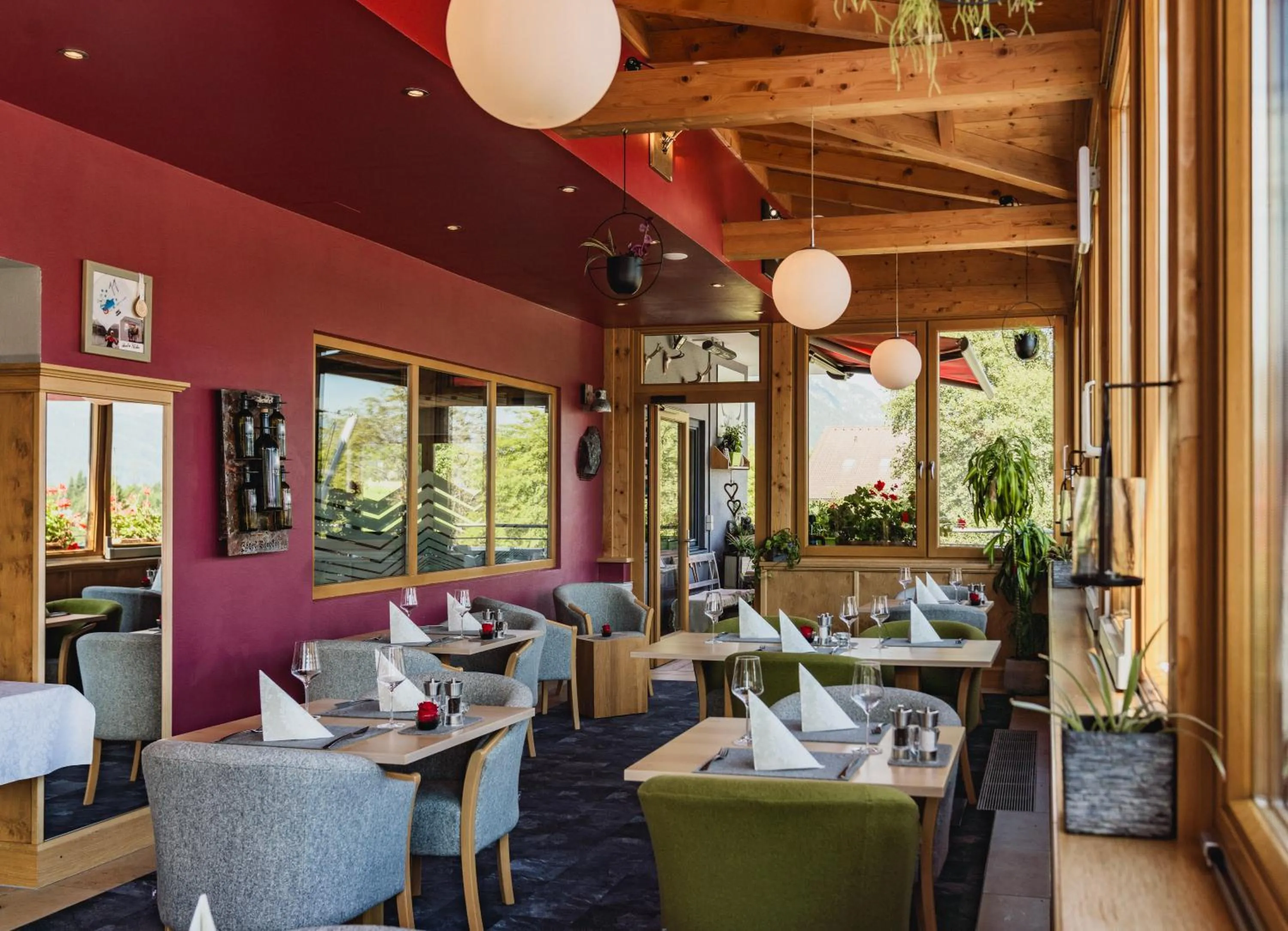 Restaurant/places to eat in Hotel Berghof