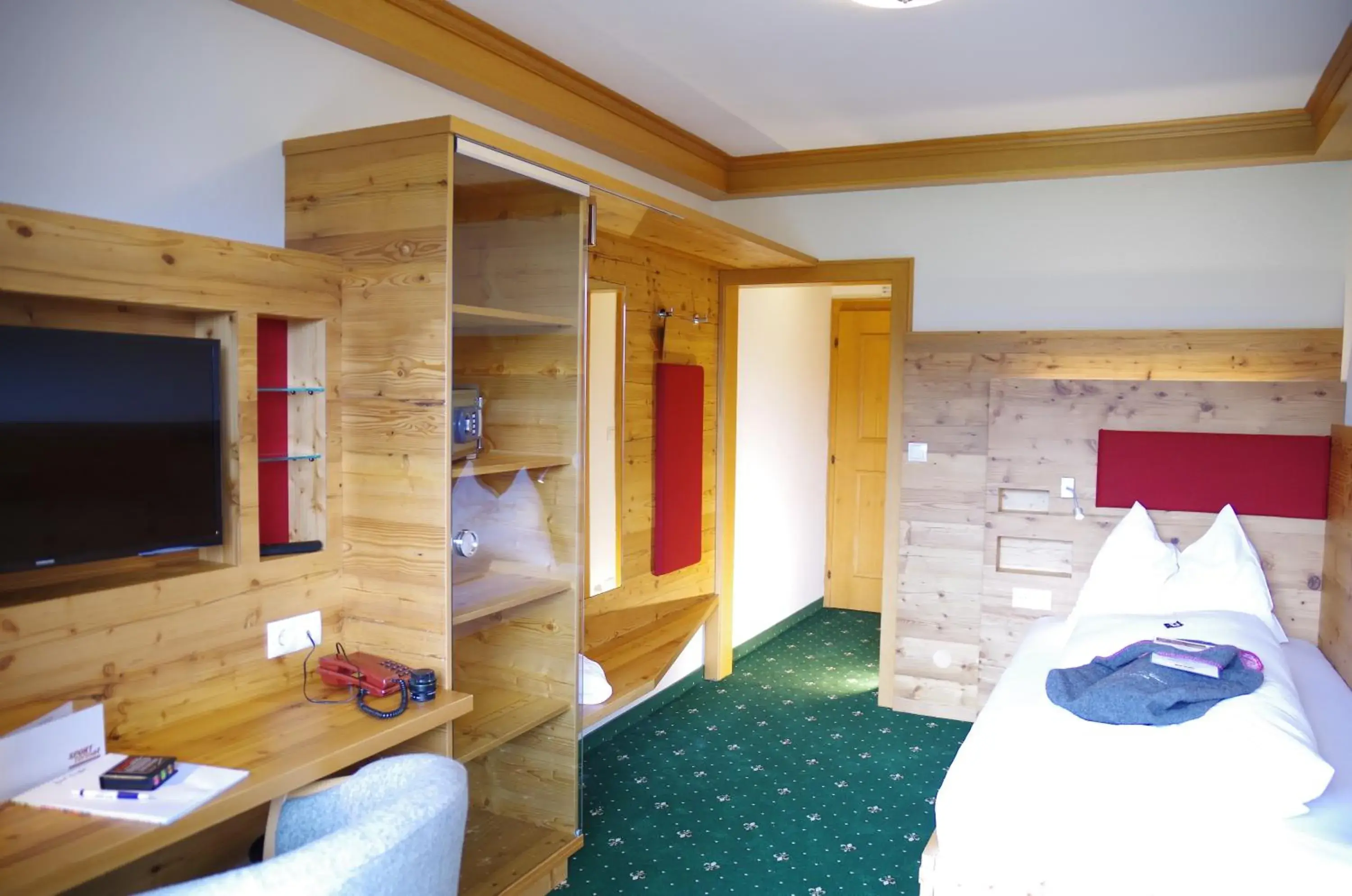 Single Room in Hotel Berghof Single Room in Hotel Berghof